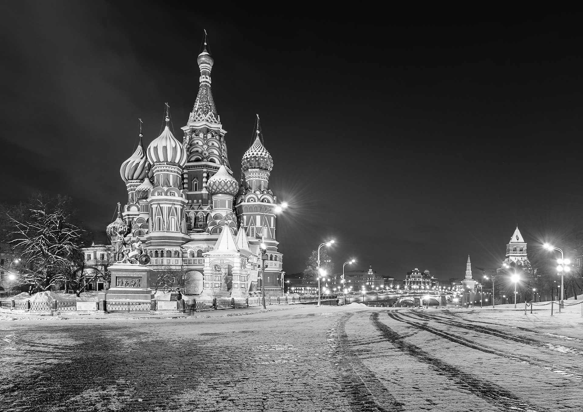 St Basils Cathedral in Red Square, Moscow. Taken on an extremely cold winter's morning.