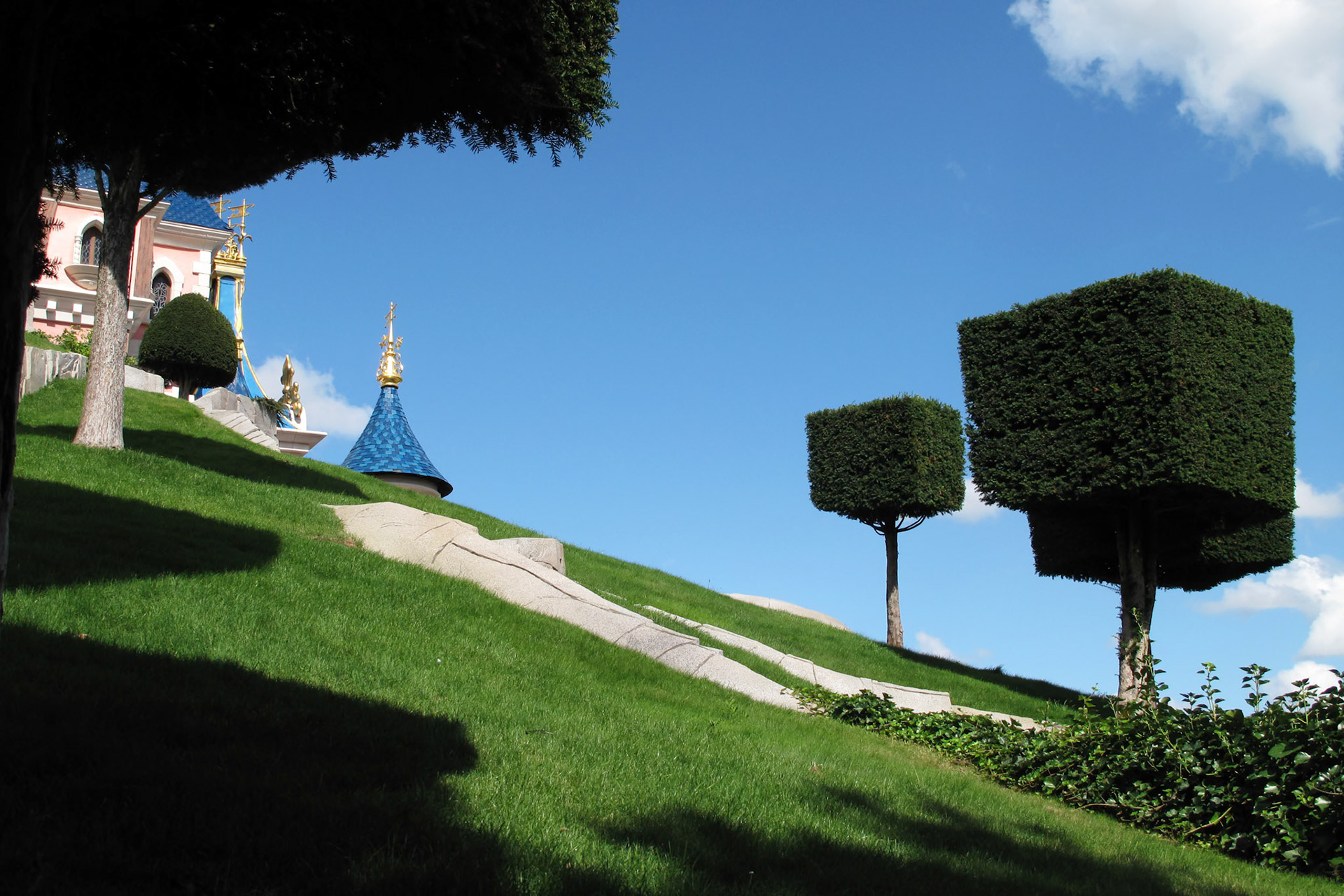 Fairy tale (France, 2011)