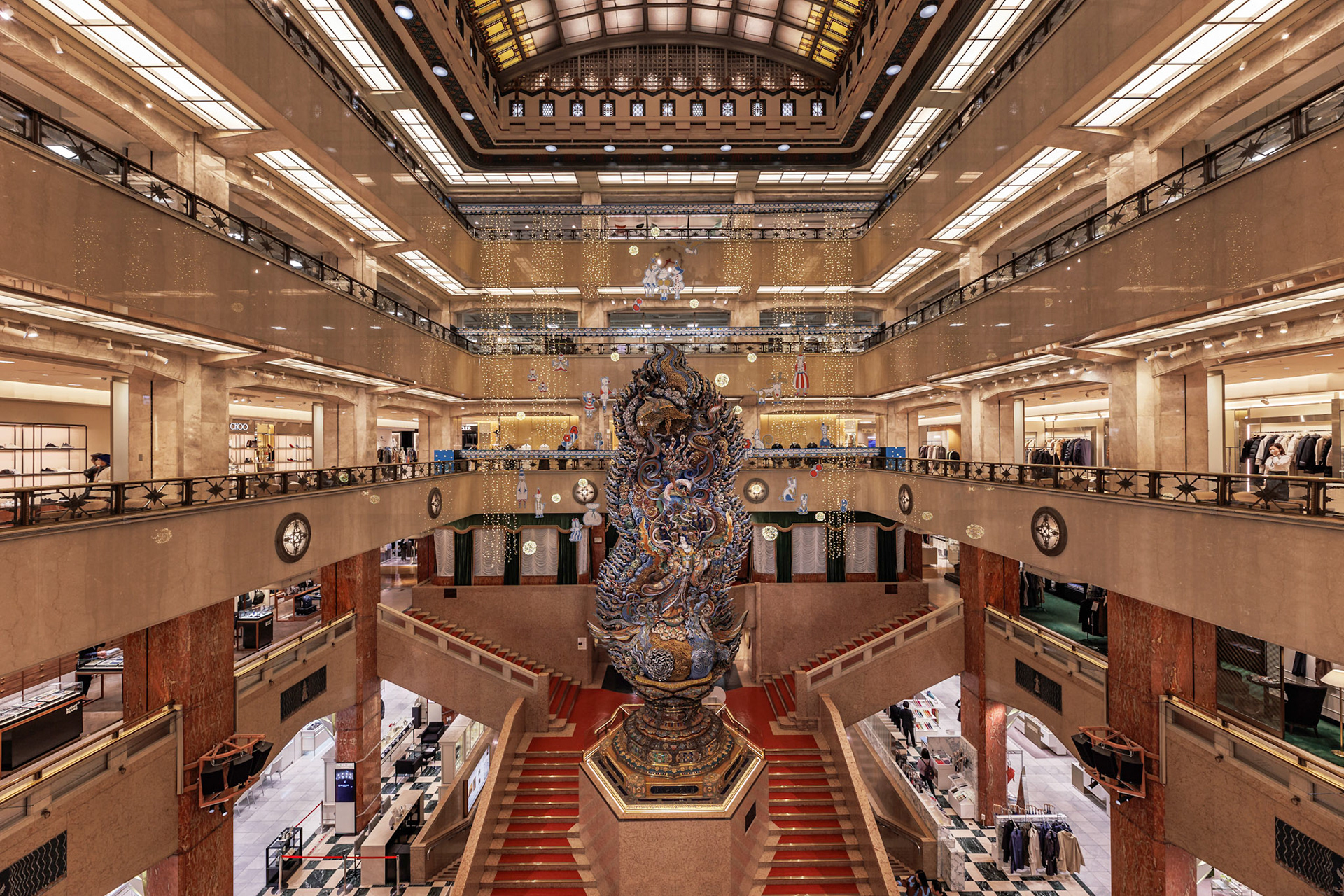 Nihombashi Mitsukoshi Main Store © Copyright Jarosław Juraszek