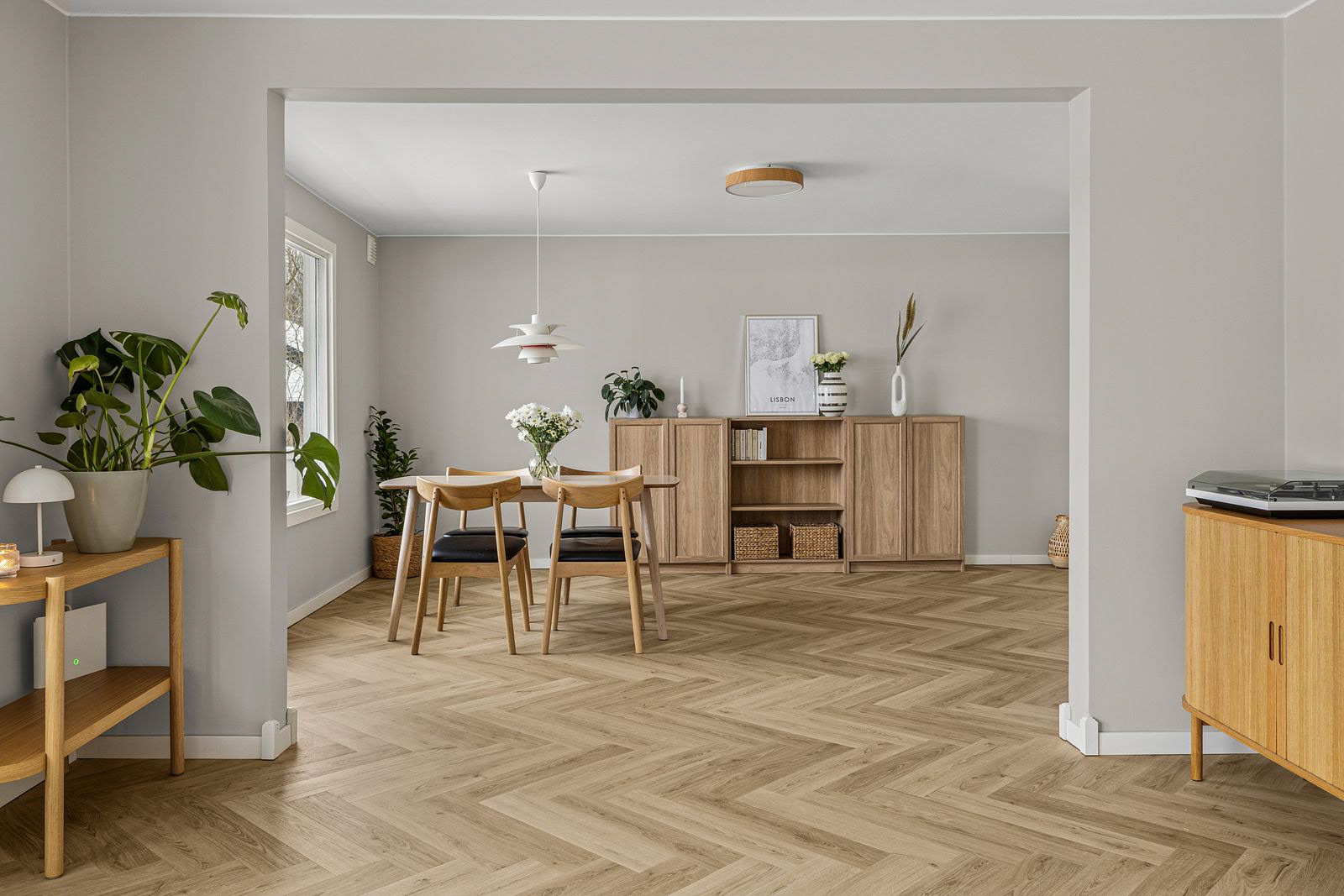 Ordinary days, extraordinary feelings