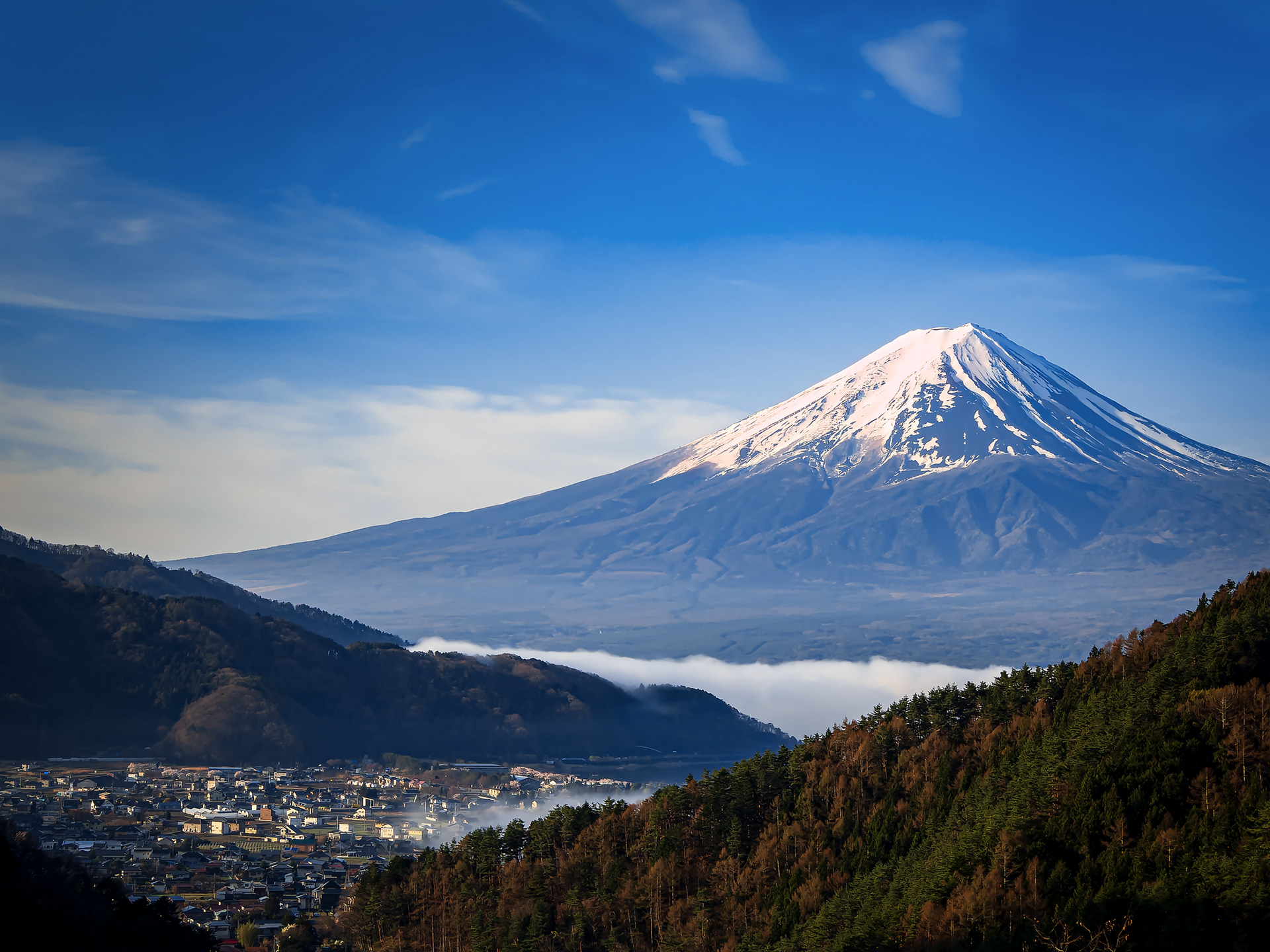 Fujimibashi-viewpoint, Yamanashi Prefecture, Apr 2024