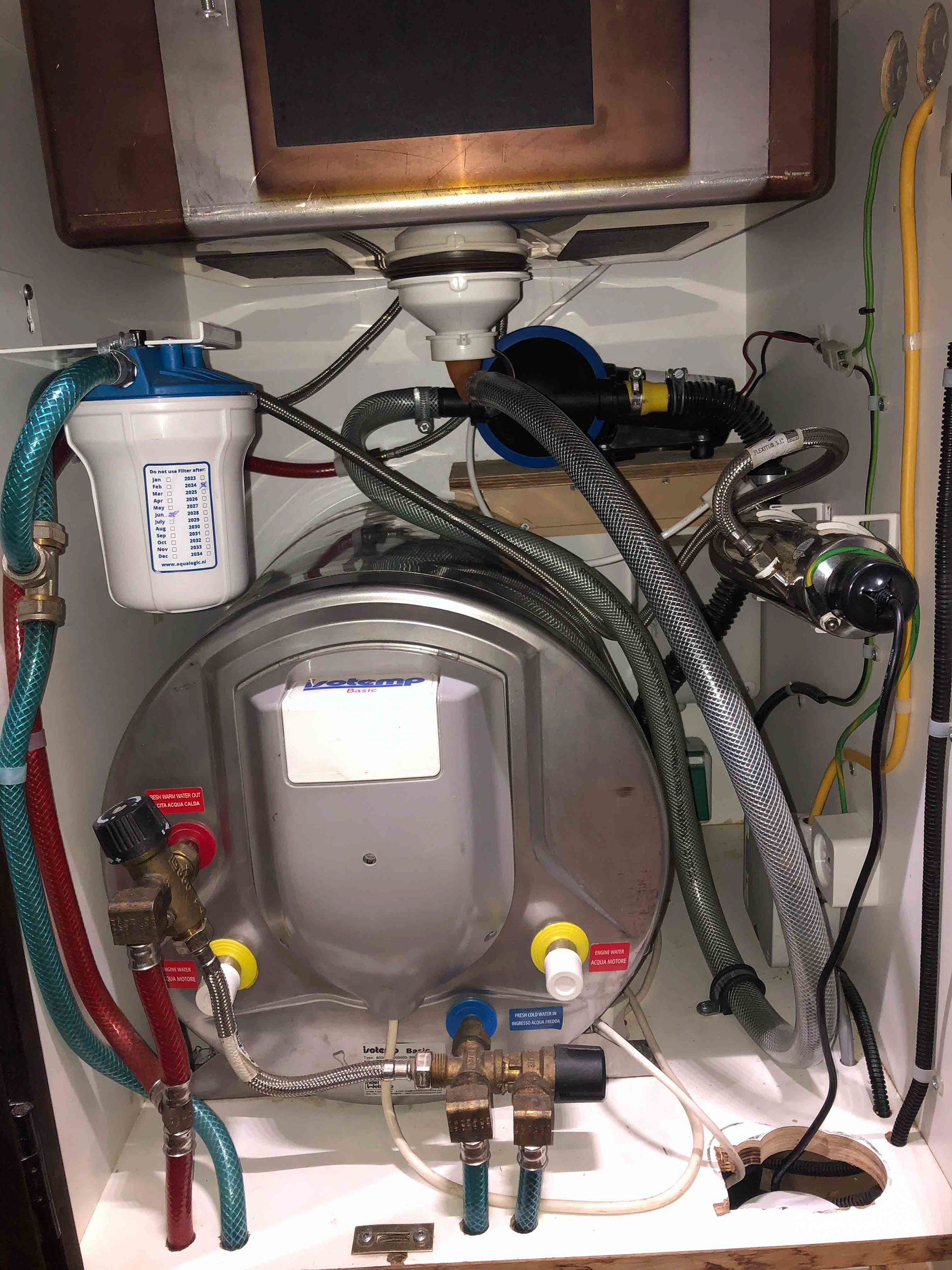 Water heater, 0.03micron carbon filter and uv filter, drain pump