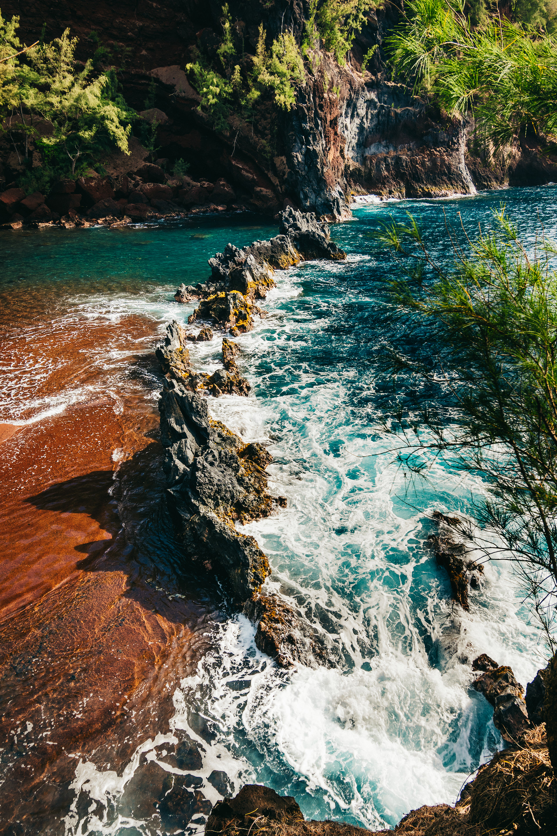 Kaihalulu Red Sand Beach - Hana