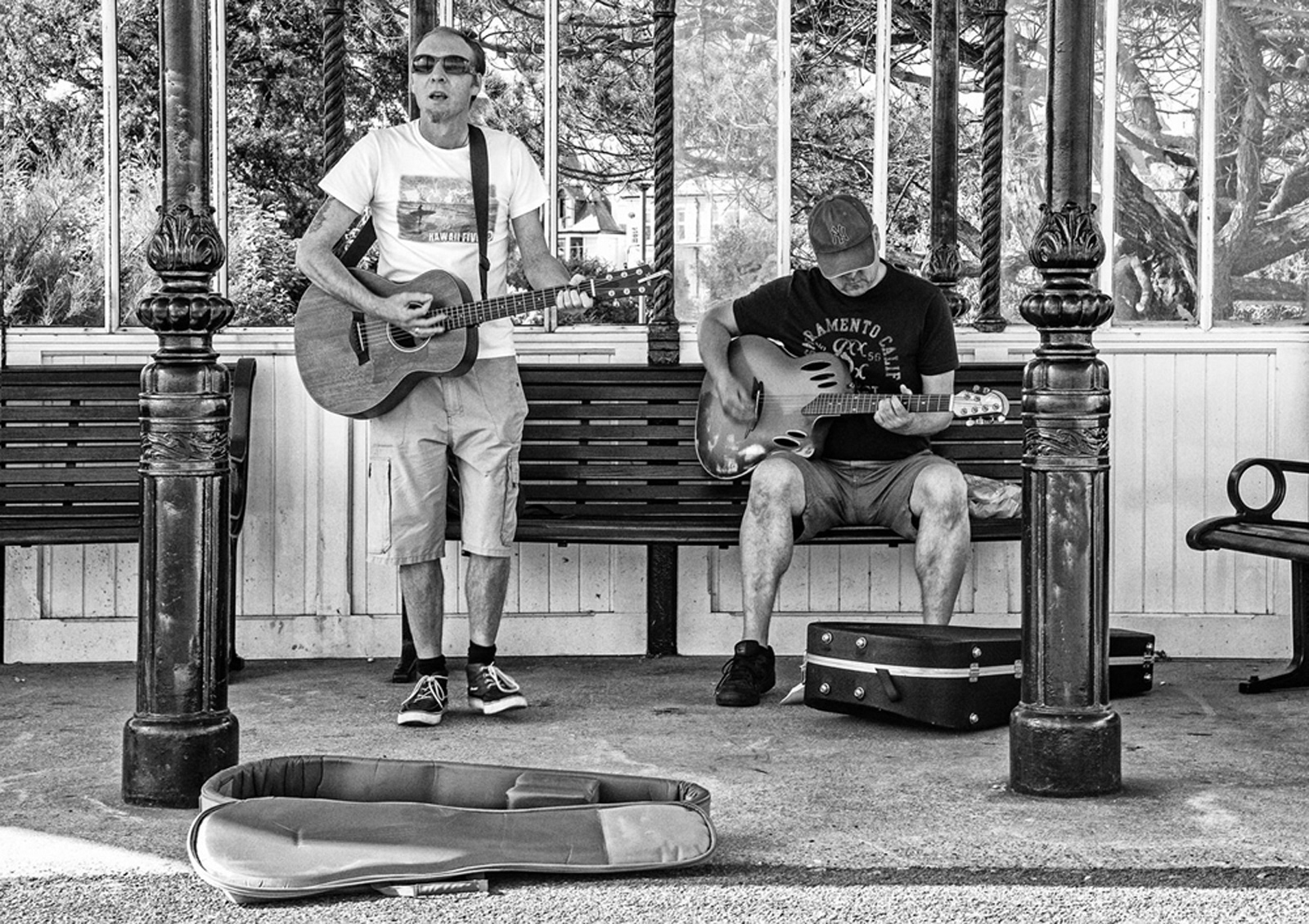 Busking, Southsea Prom