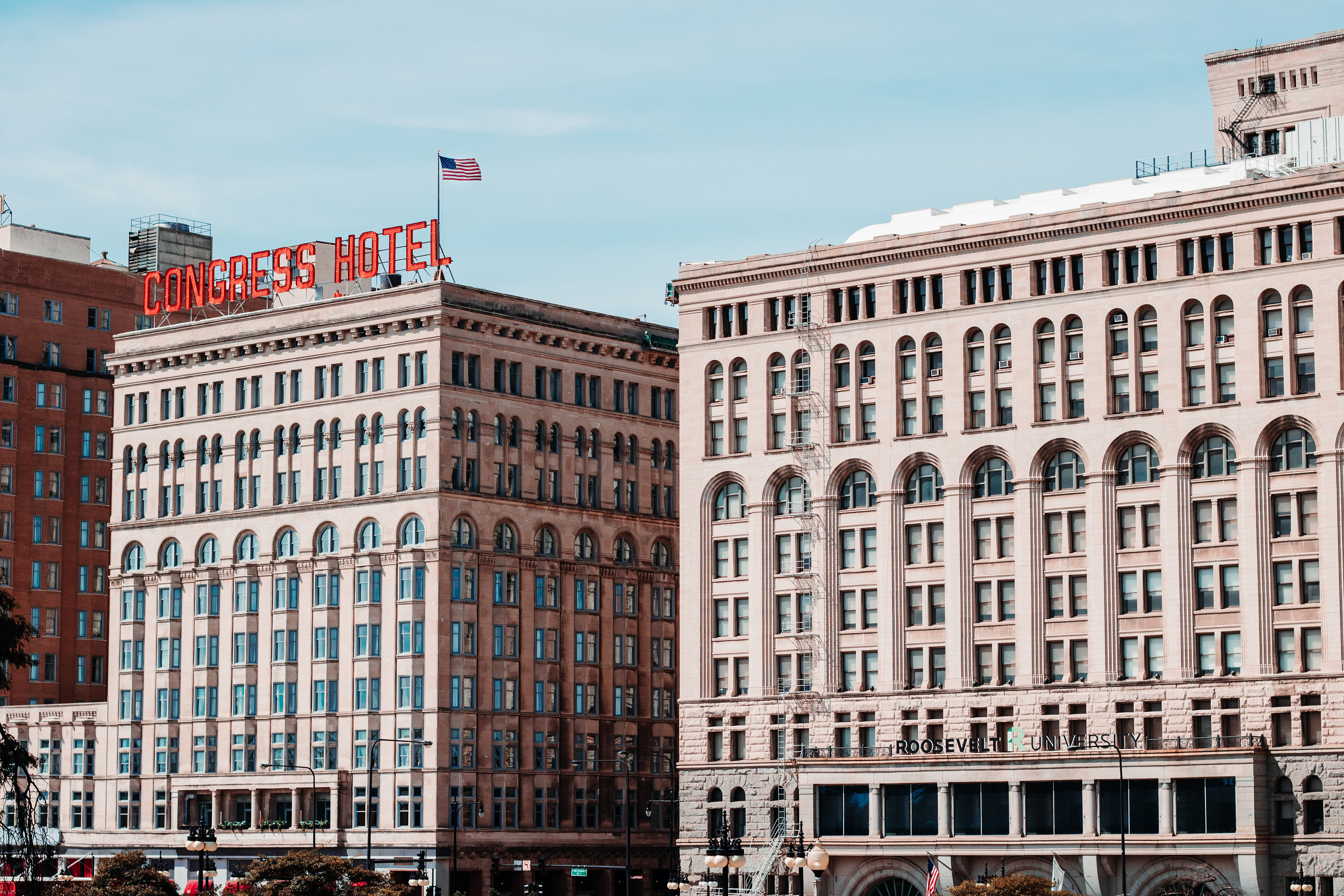 "Congress Hotel"