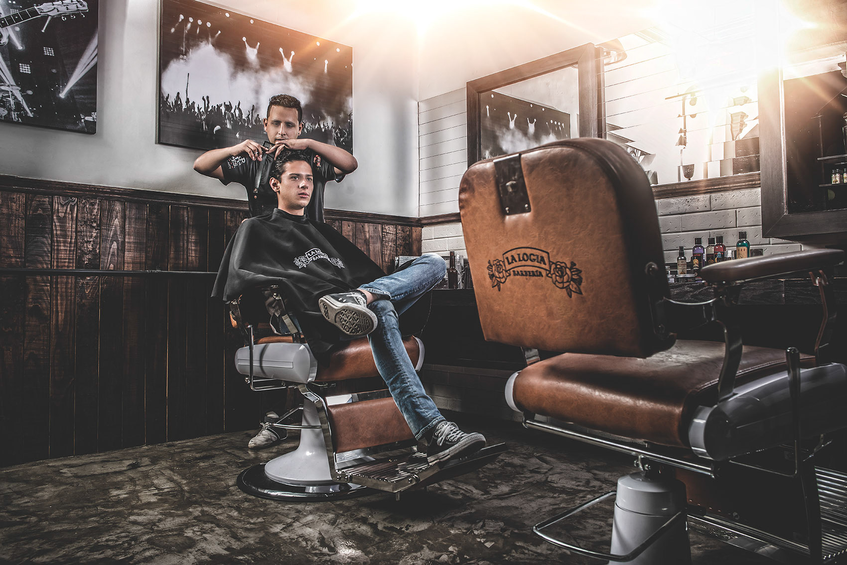 LA LOGIA, BARBERÍA [Postproducción: PROUZAK]