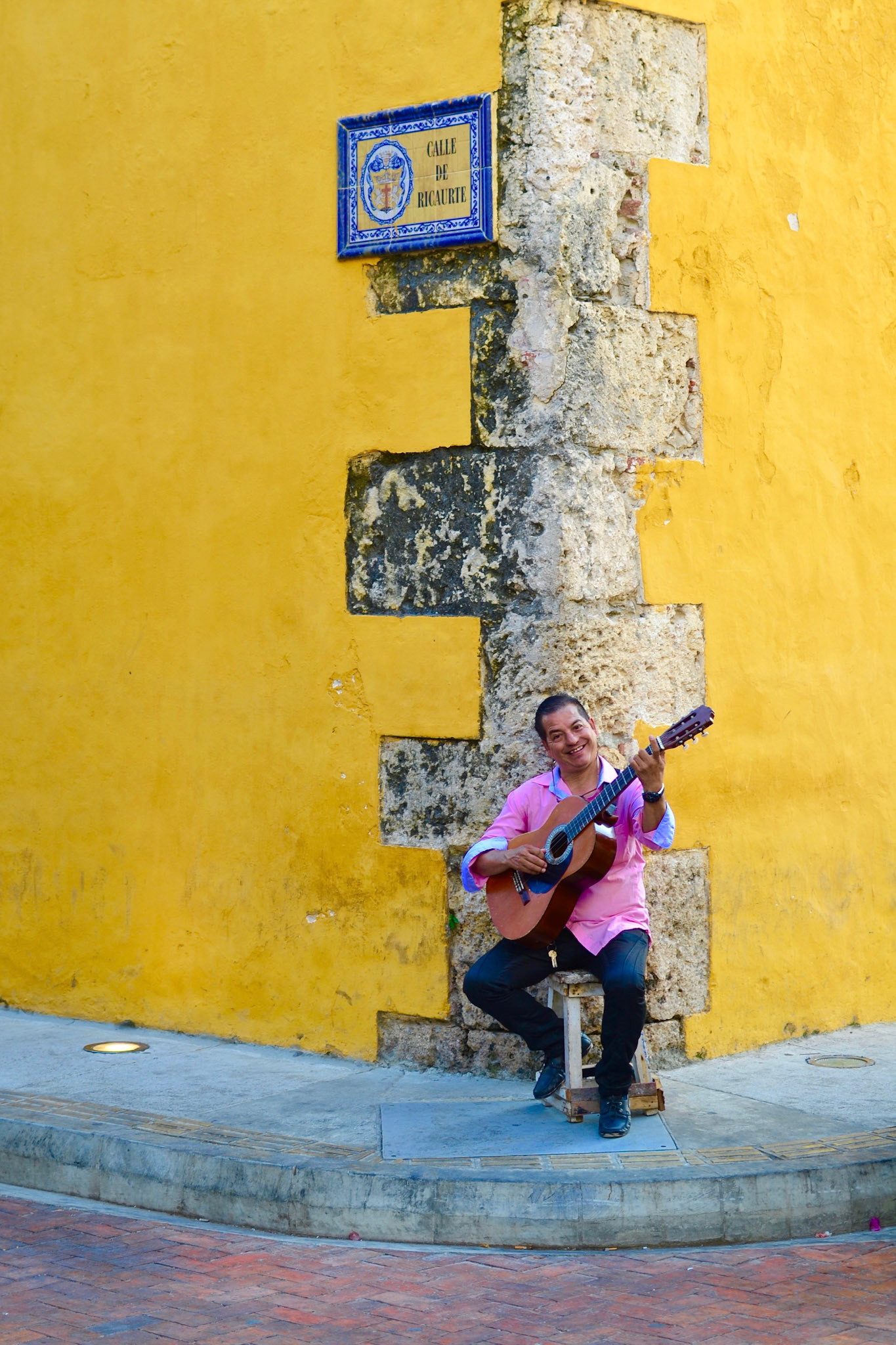 Walls Have Ears - Cartagena