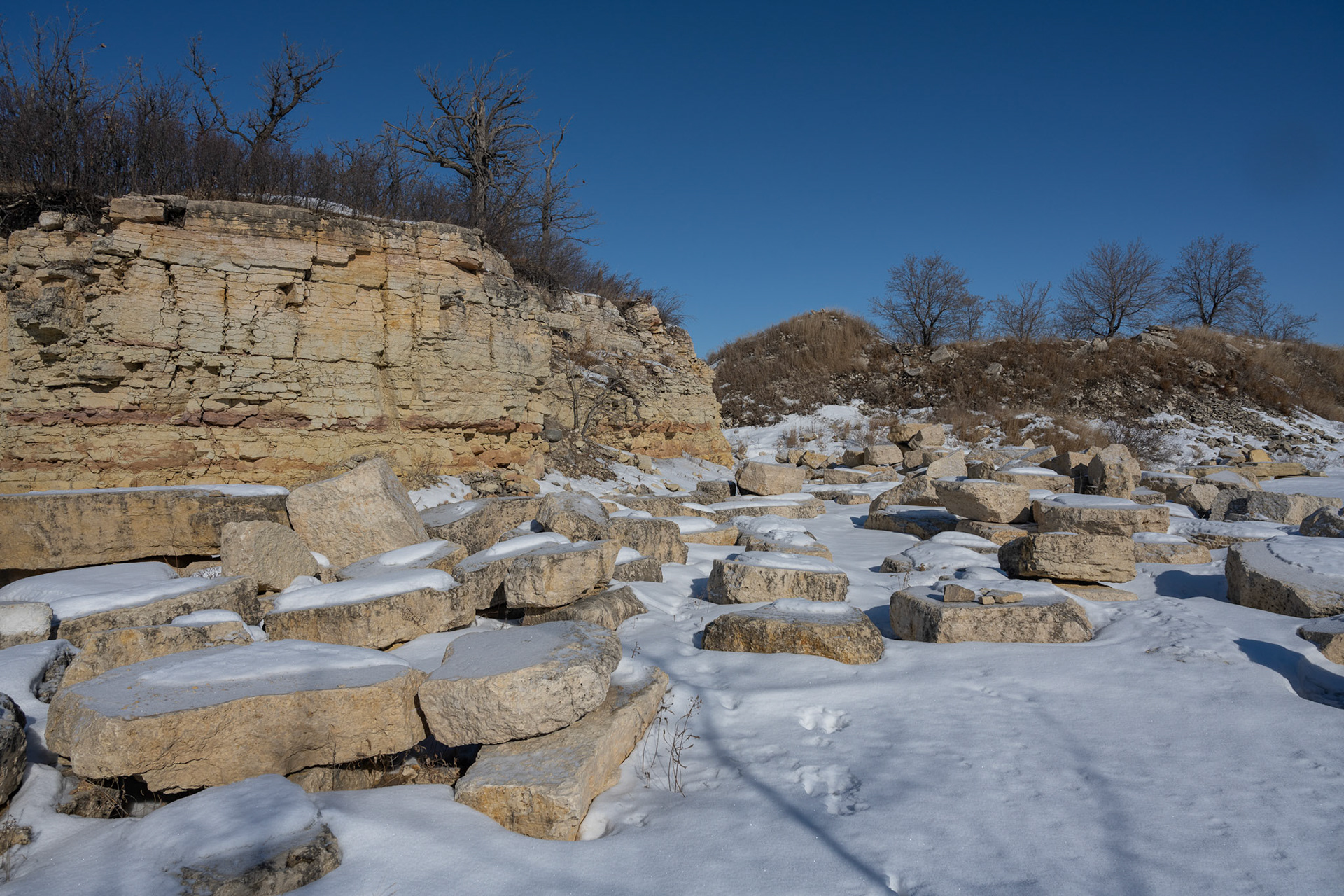 Mariash Quarry, natural stone, Stony Mountain