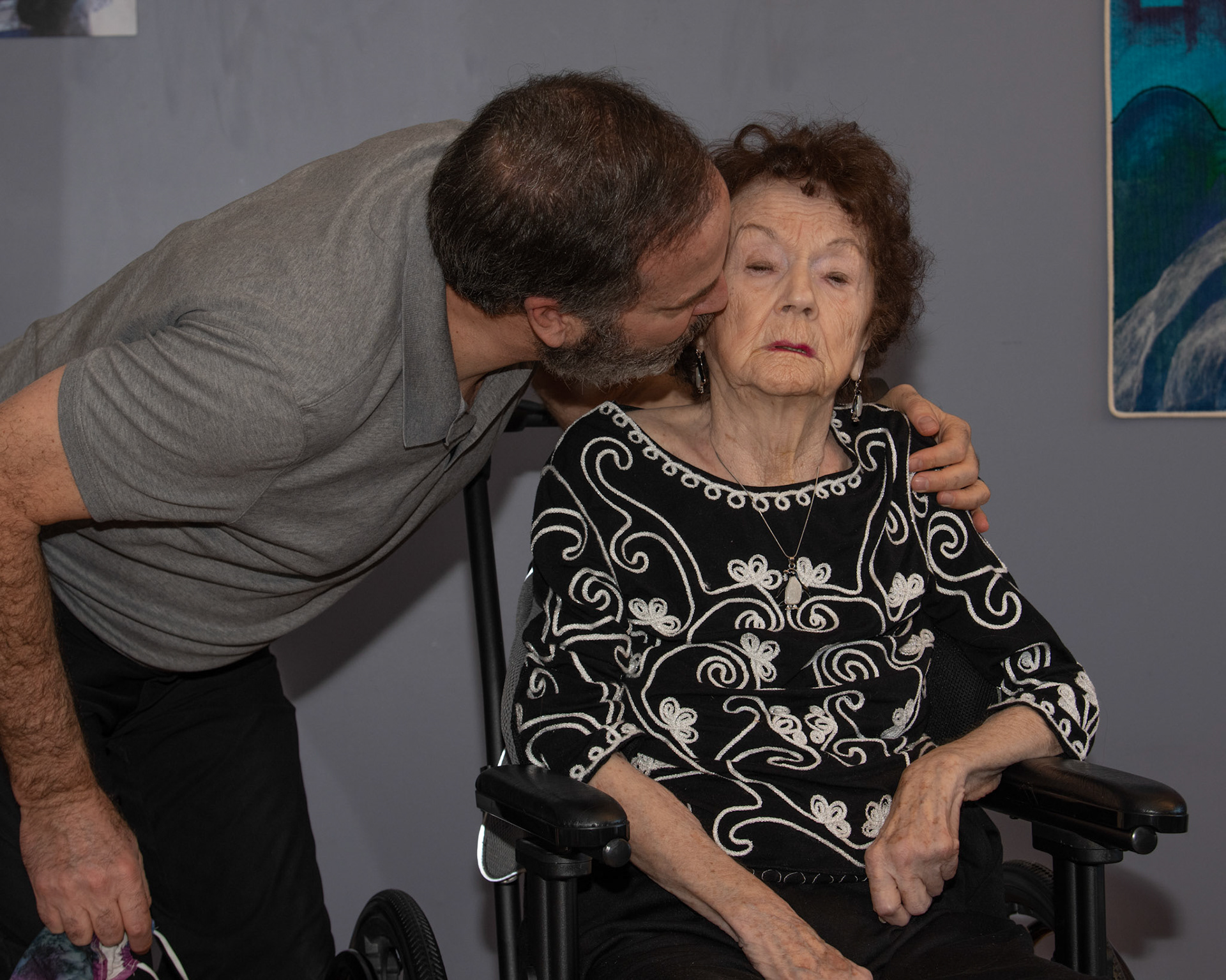 Portraits with Mom, Diane, Darren and Keith - Jan 2021