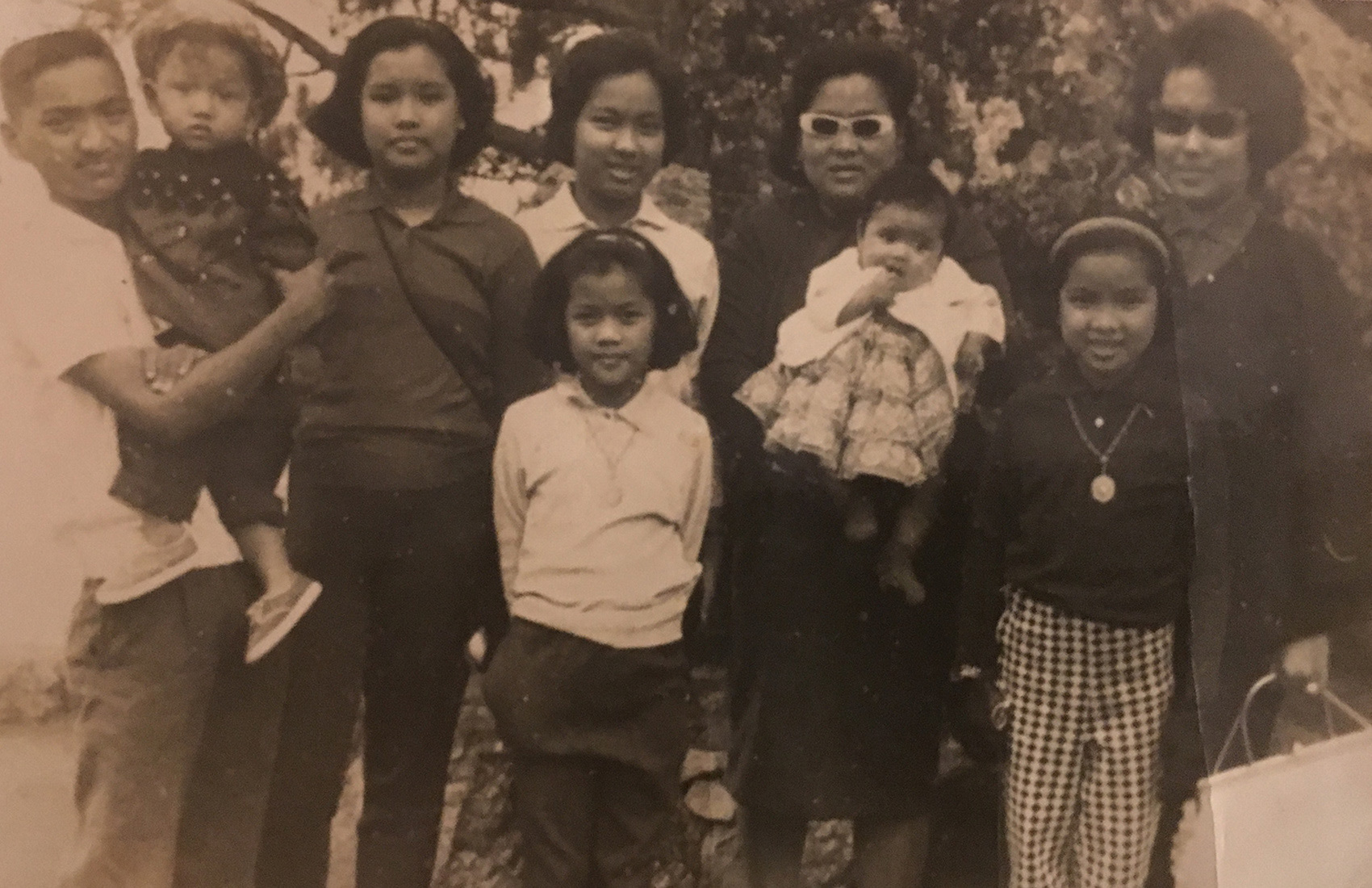 Left to right: Benjamin Jr., Bienvenido, Josefina, Maria Isabel, Lourdes, Isabel, Elizabeth, Evangelina, and Teresita