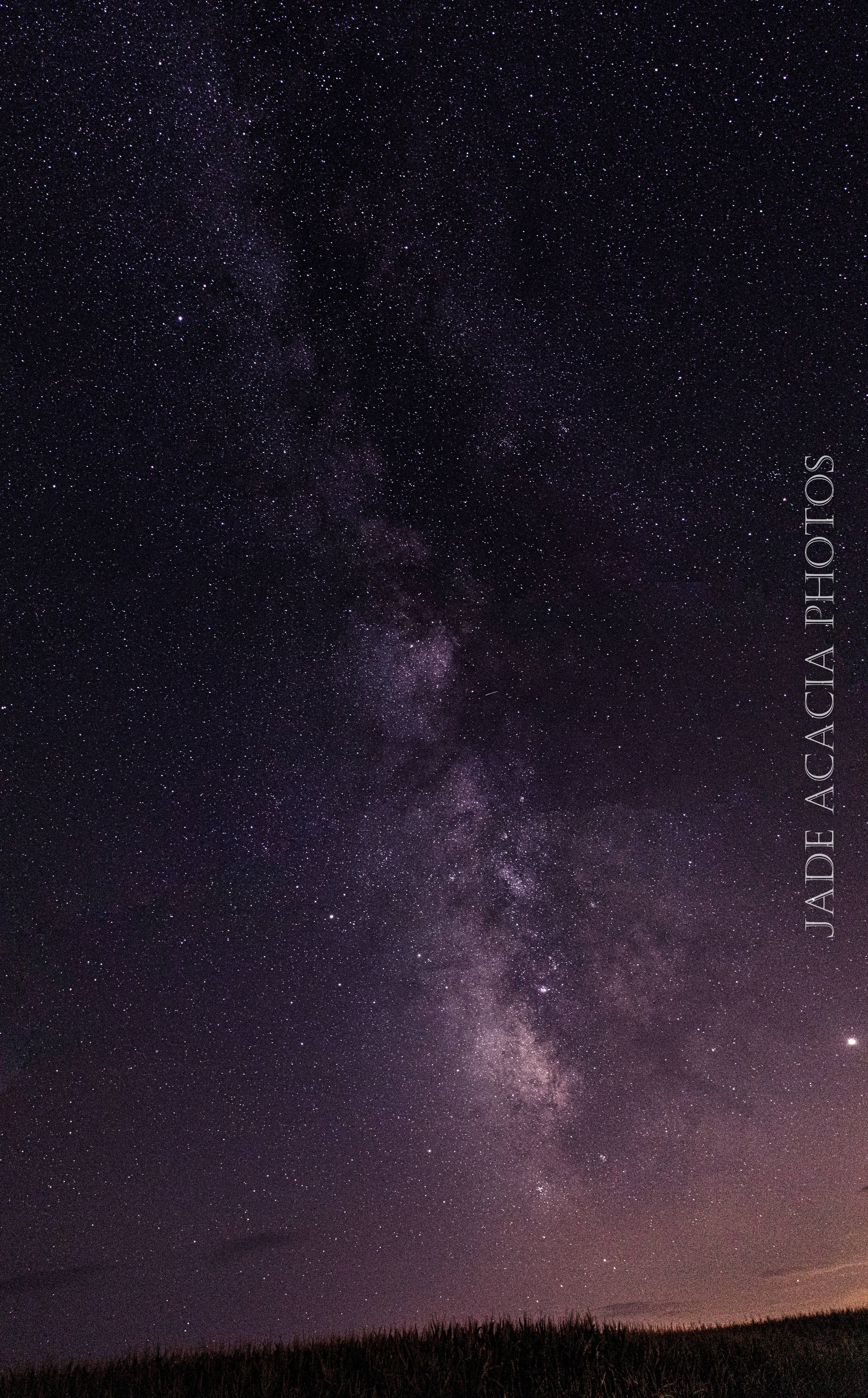 Title: S114 - The milky way portrait version with Jupiter shining