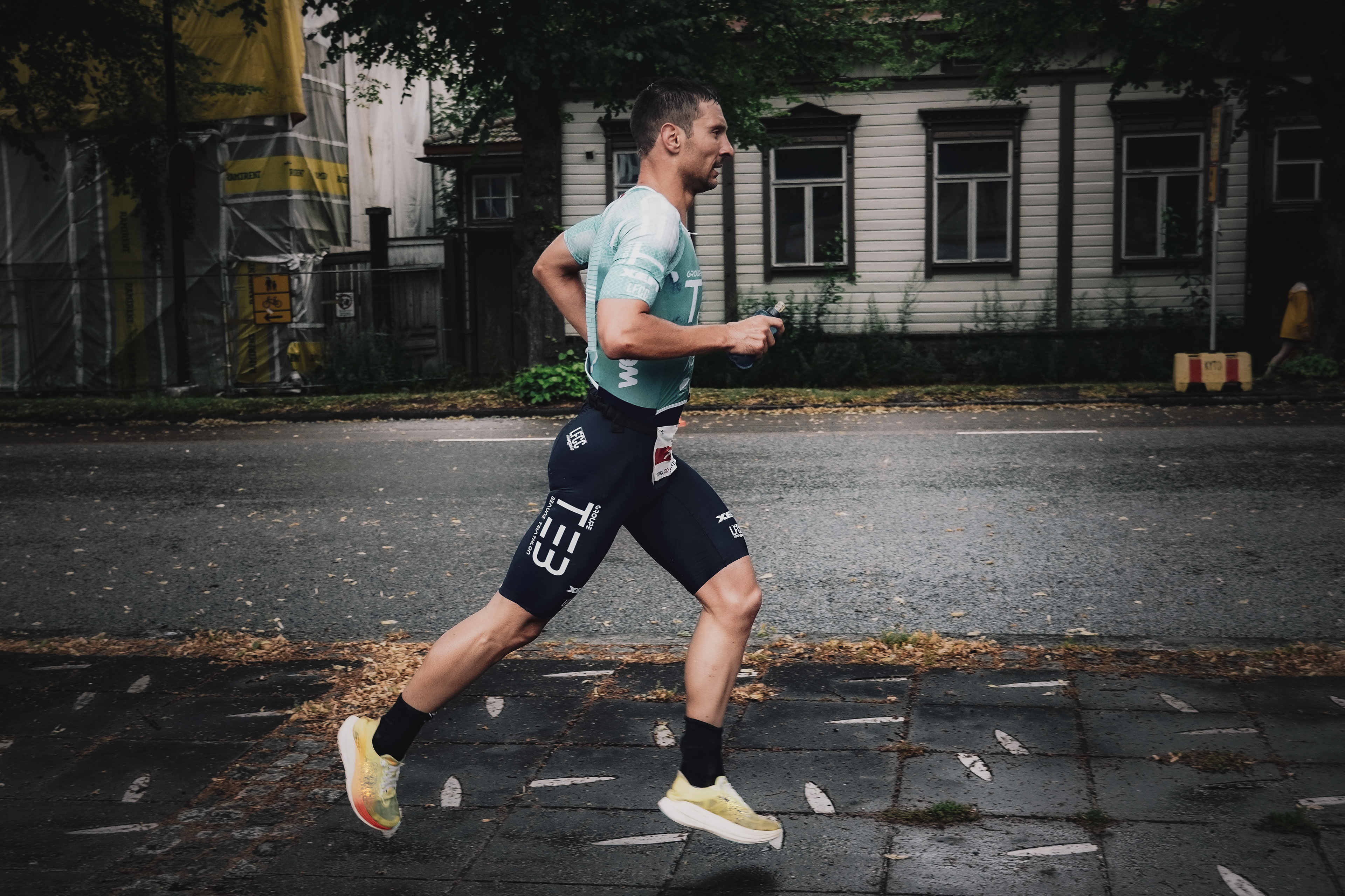 periostite-tibiale-course-a-pied.jpg