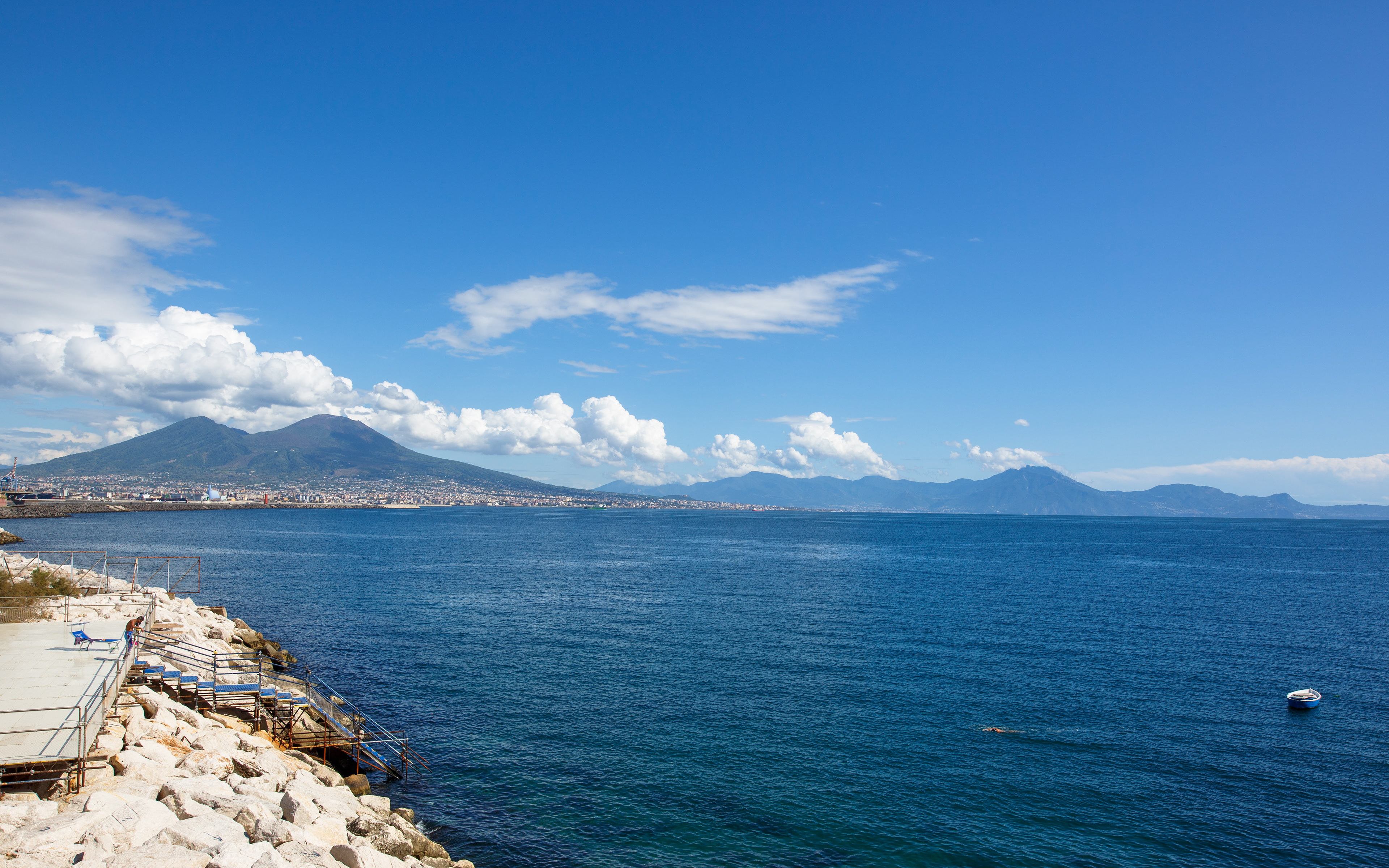 Novembre 2024 Baie de Naples Canon 5D Mk III Canon 70-200 f 9.0, 1/320, Iso 100, 24 mm