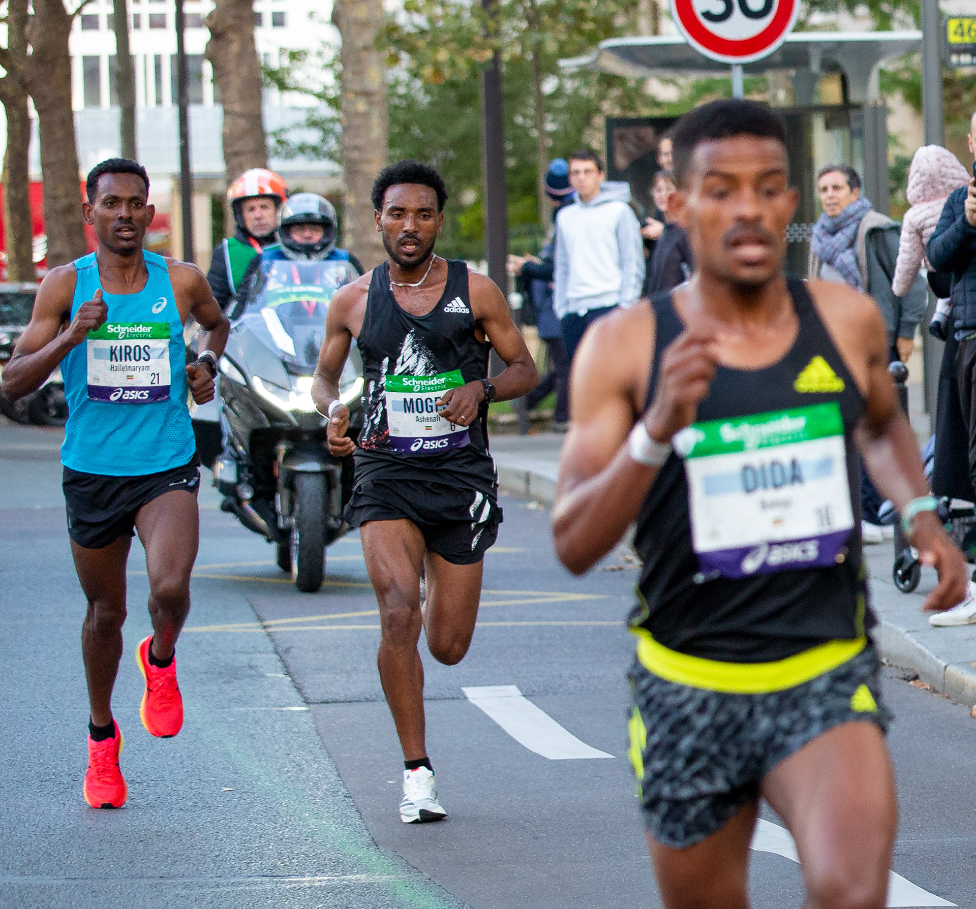 Marathon de Paris 2021 (km 9)