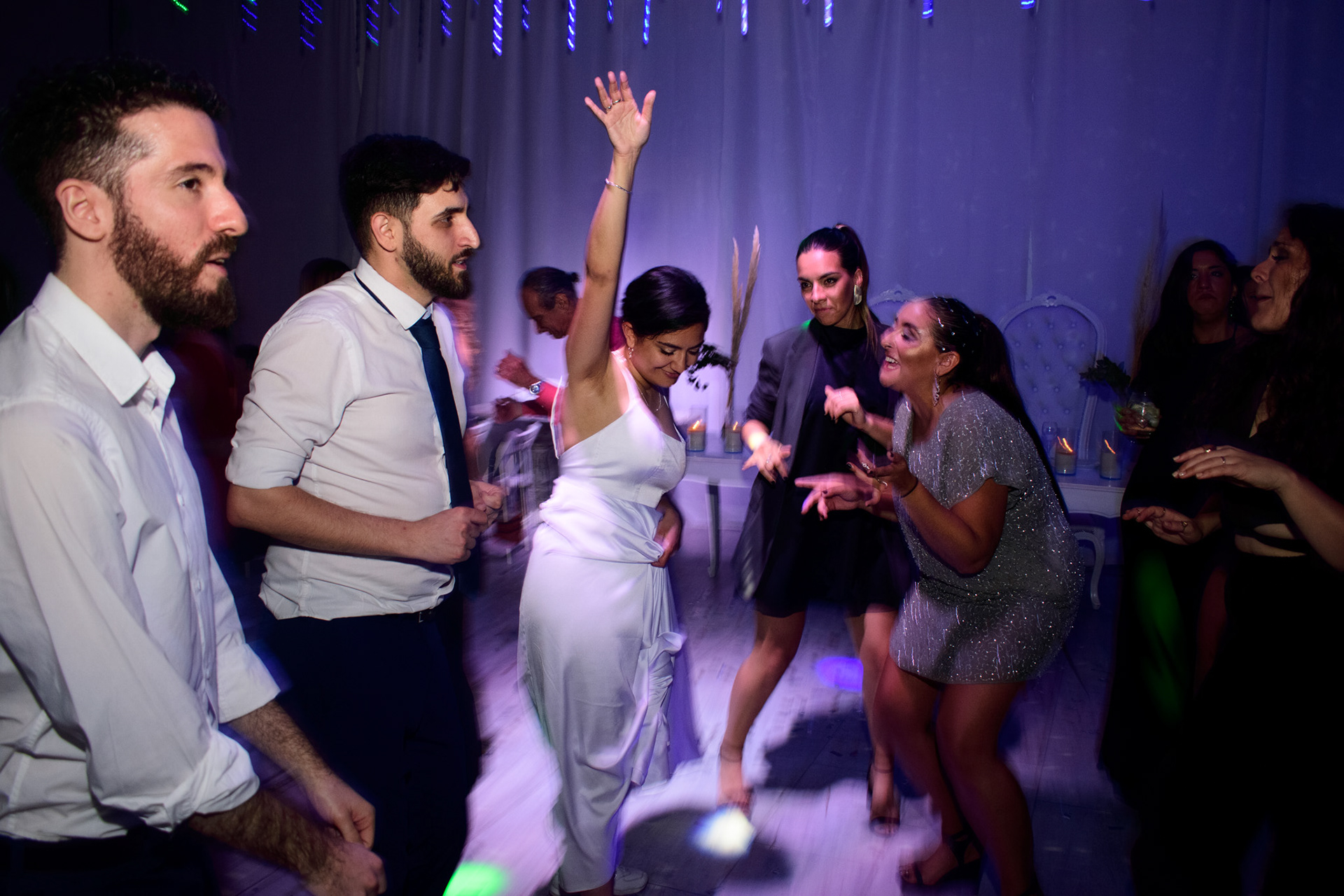 Casamiento de Tomi y Flor, en la quinta La Loba, en Pilar, Buenos Aires, el 5 de noviembre de 2022. FOTO/Igor Wagner