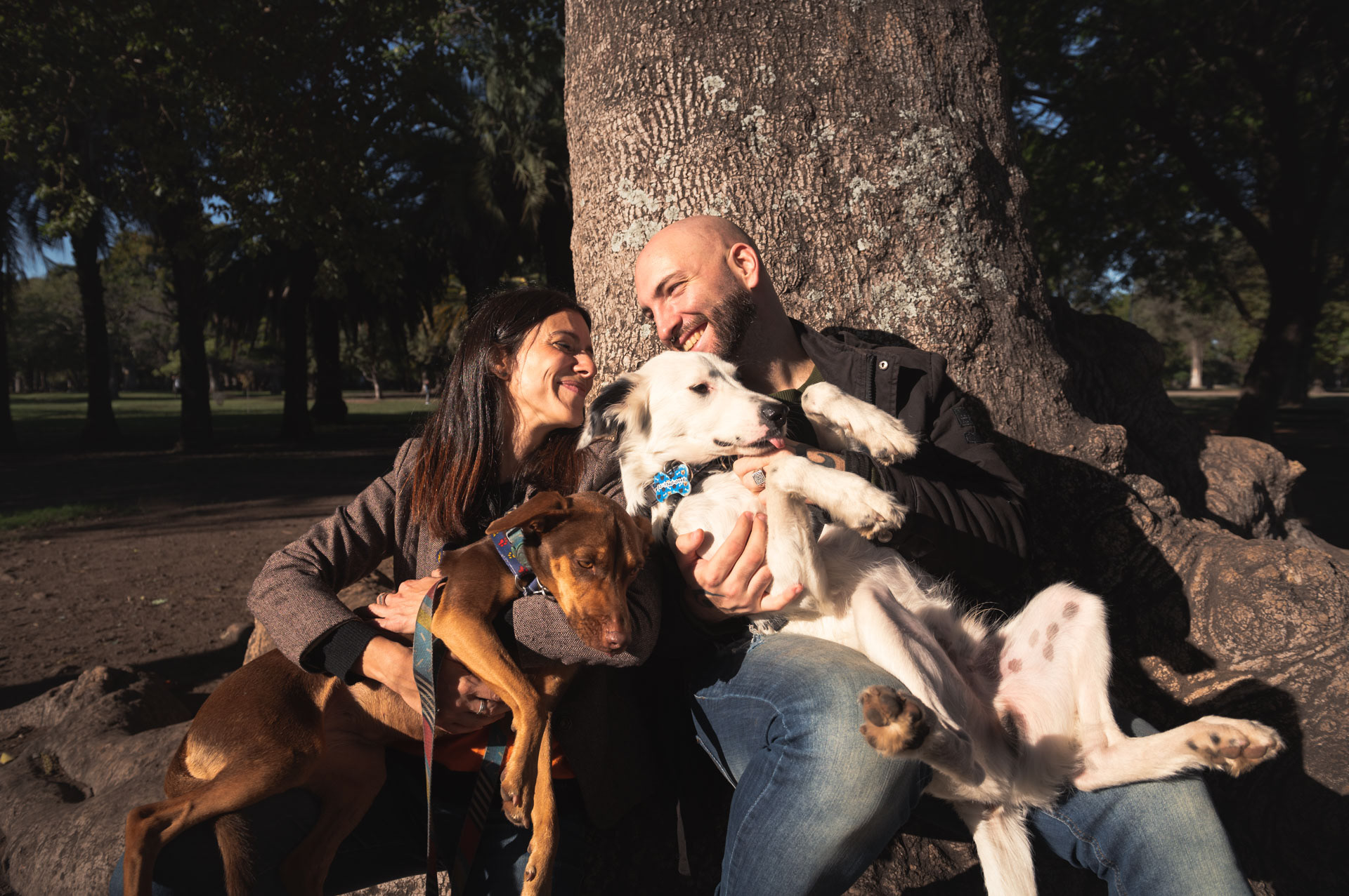 Sesión de fotos para las invitaciones del casamiento de Nico y Georgina, en Parque Avellaneda, CABA, el 29 de abril de 2023. FOTO/Igor Wagner