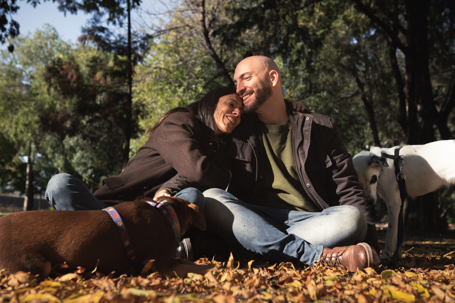 Sesión de fotos para las invitaciones del casamiento de Nico y Georgina, en Parque Avellaneda, CABA, el 29 de abril de 2023. FOTO/Igor Wagner