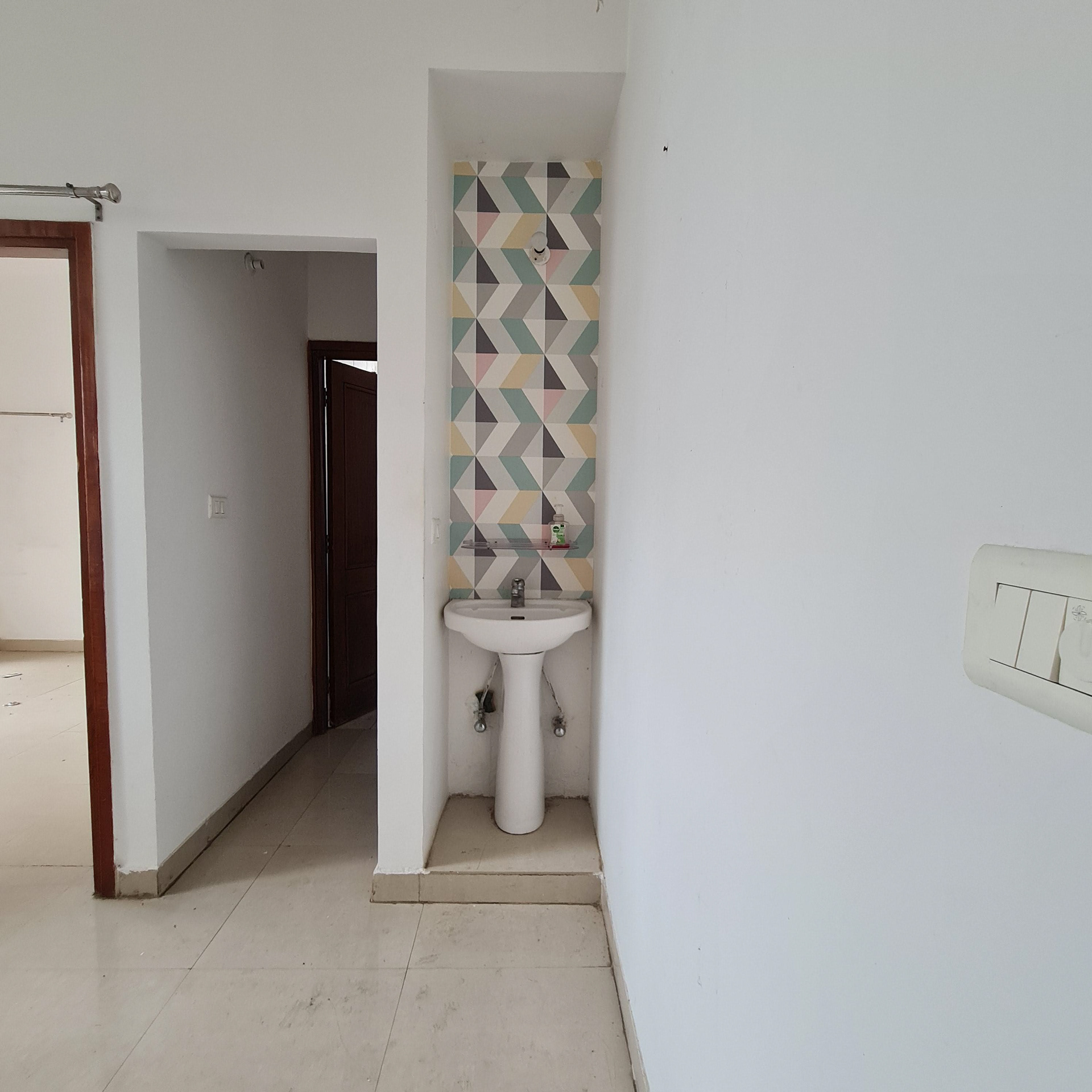 Handwash Area for guests - Before upgrade