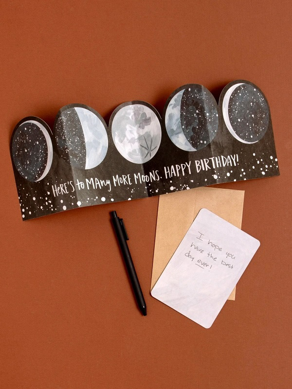 MANY MOONS ACCORDION