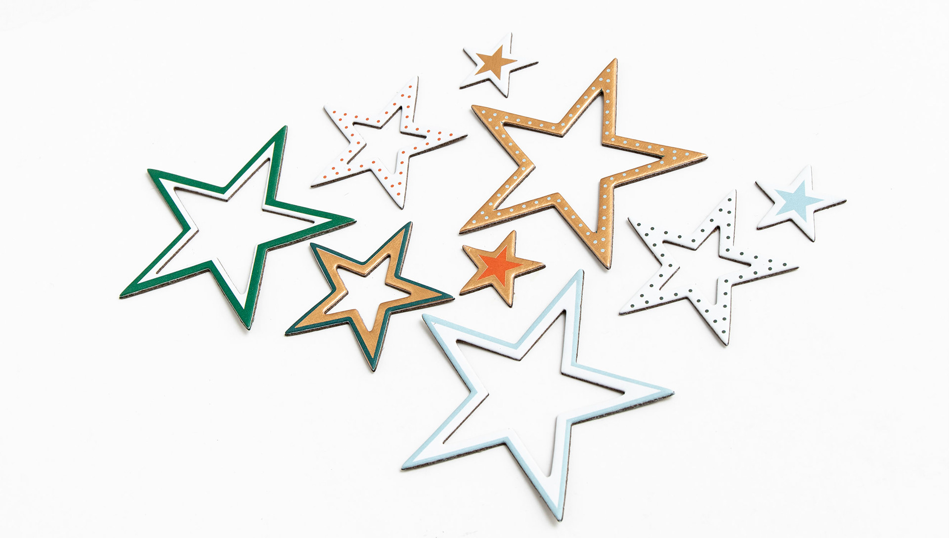 NESTED CHIPBOARD STARS • ALI EDWARDS