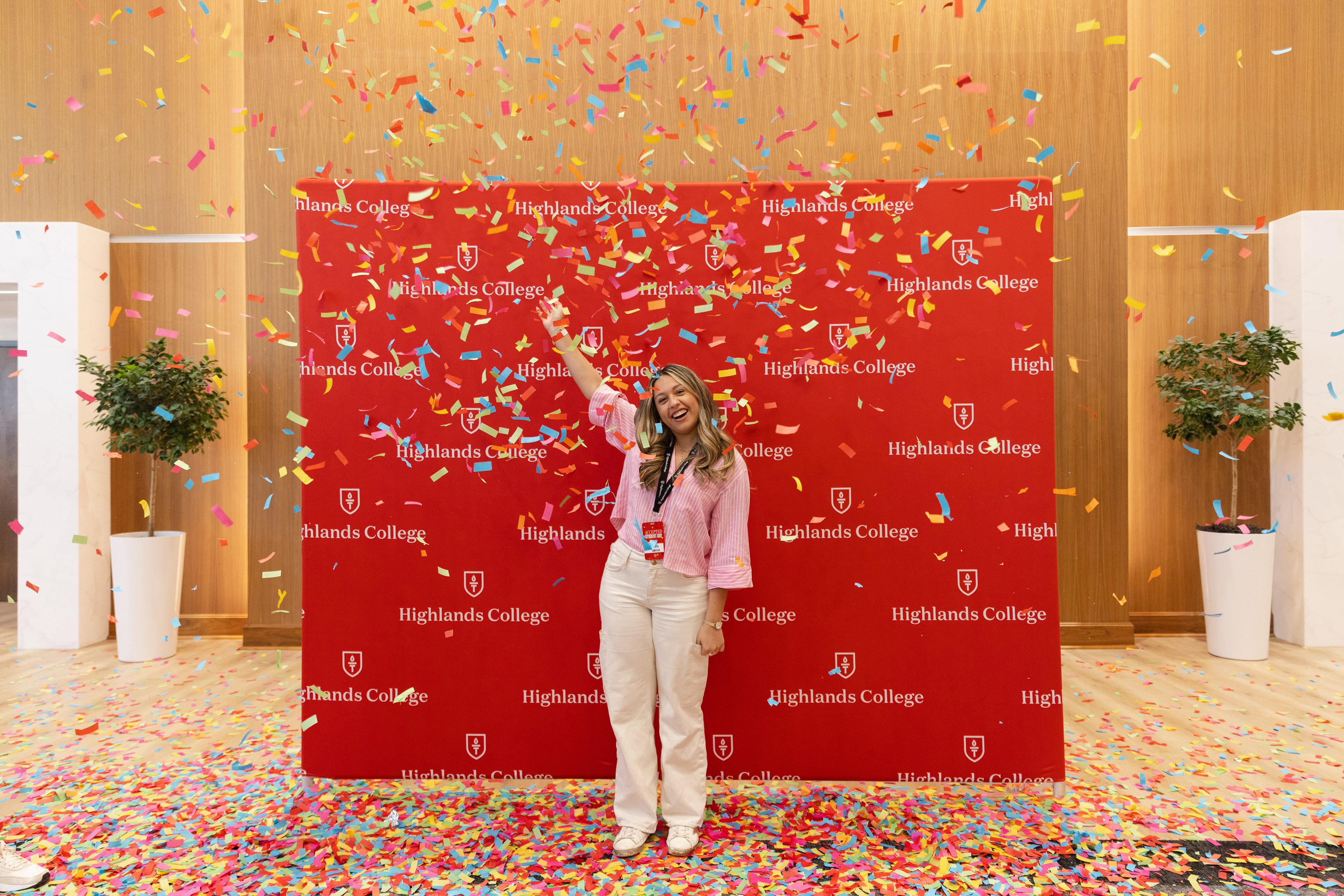 Confetti + Photobooth