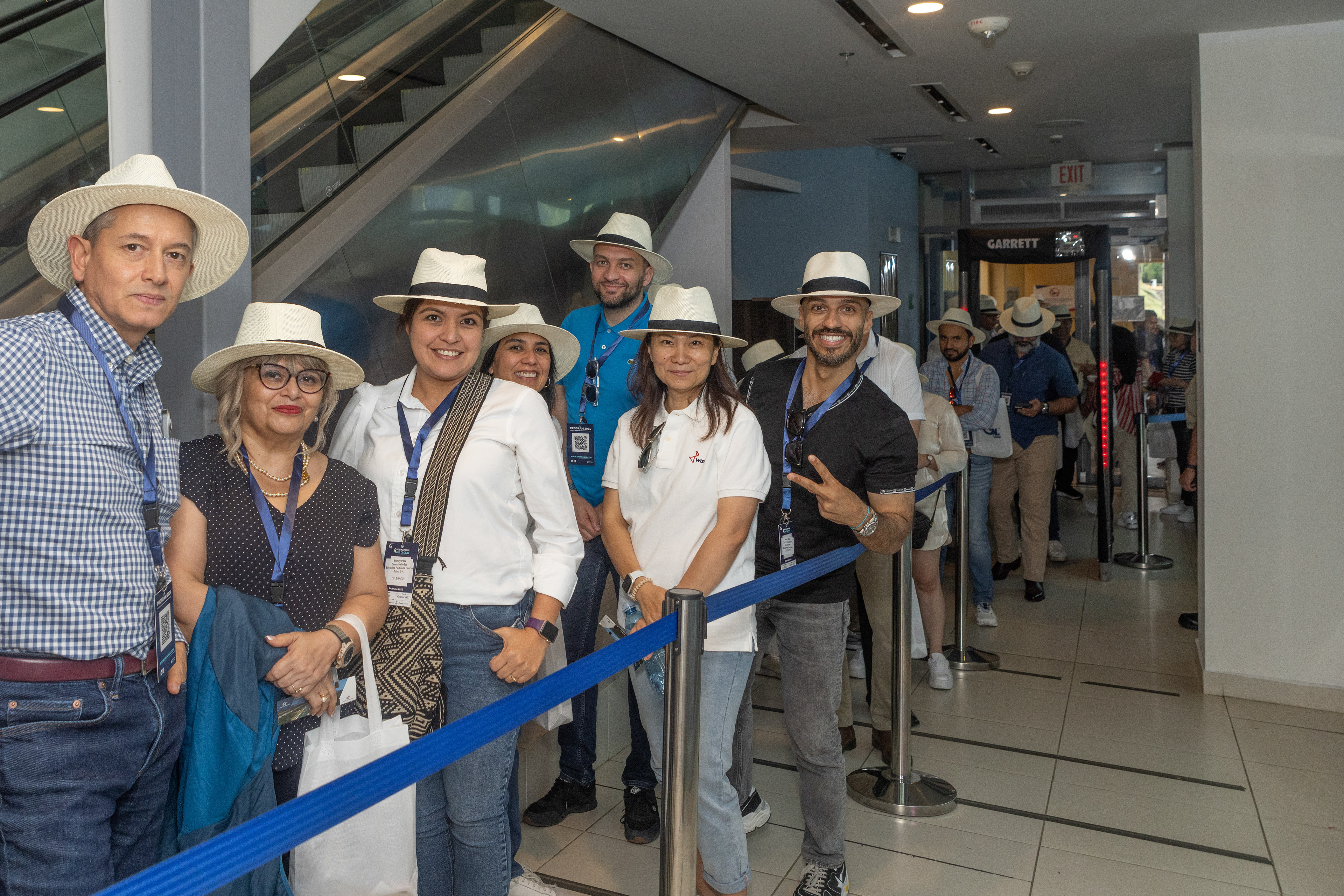 Momentos destacados del 4to Congreso GNL Global International 2024, celebrado en Ciudad de Panamá. Una mirada profesional a las ponencias, encuentros y experiencias del evento.