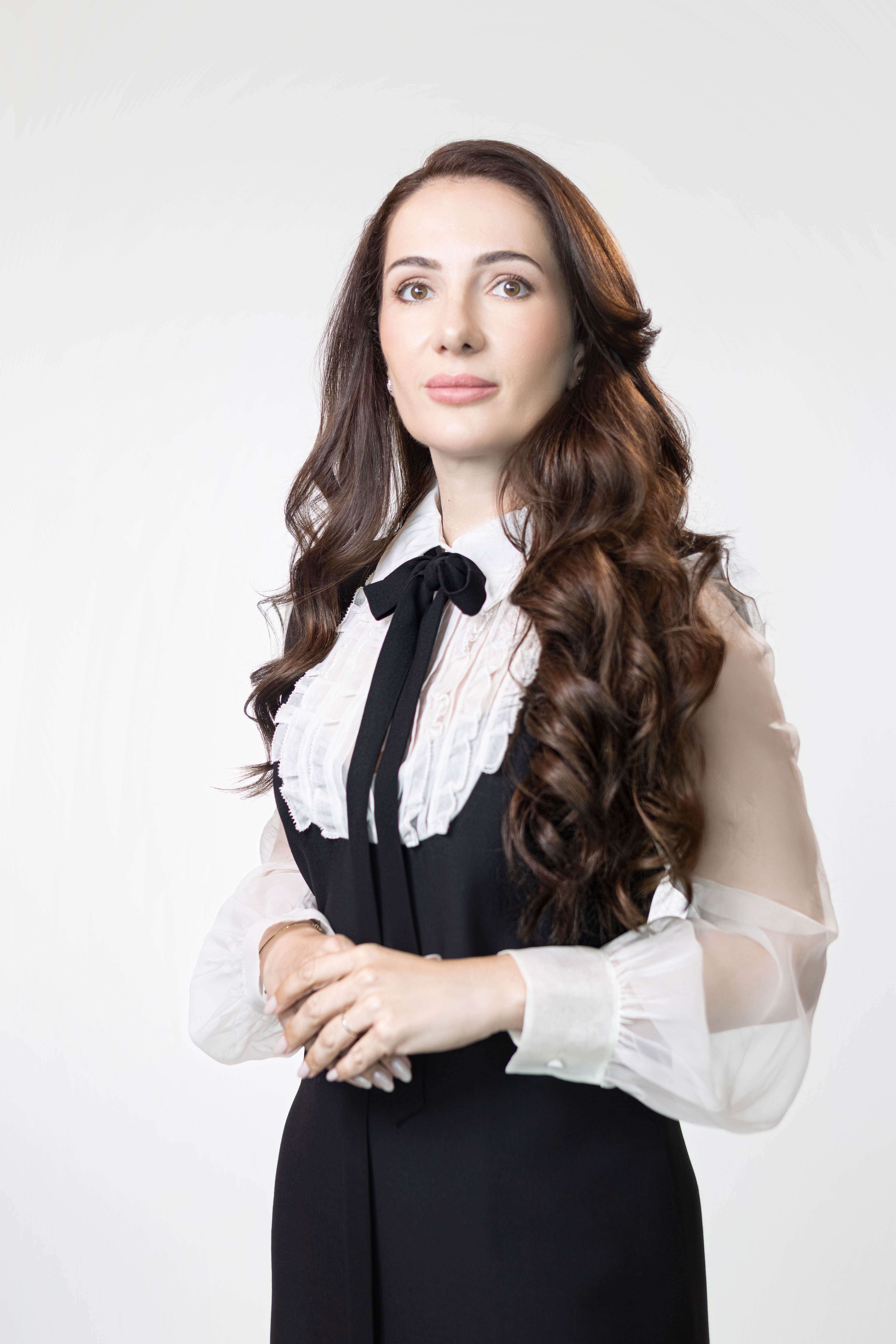 Ejecutivas de alto perfil de la empresa EGT en Panamá durante su sesión fotográfica corporativa.