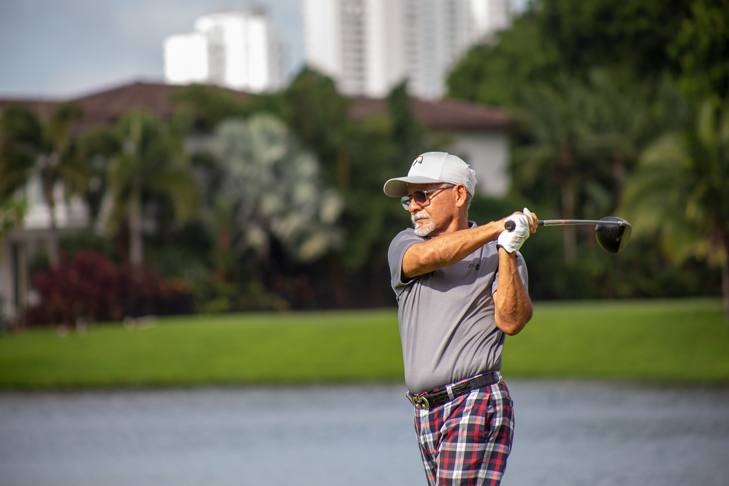 Cobertura fotográfica profesional del Torneo "El Golfista & El Amigo" en Santa María Golf Club, Panamá.