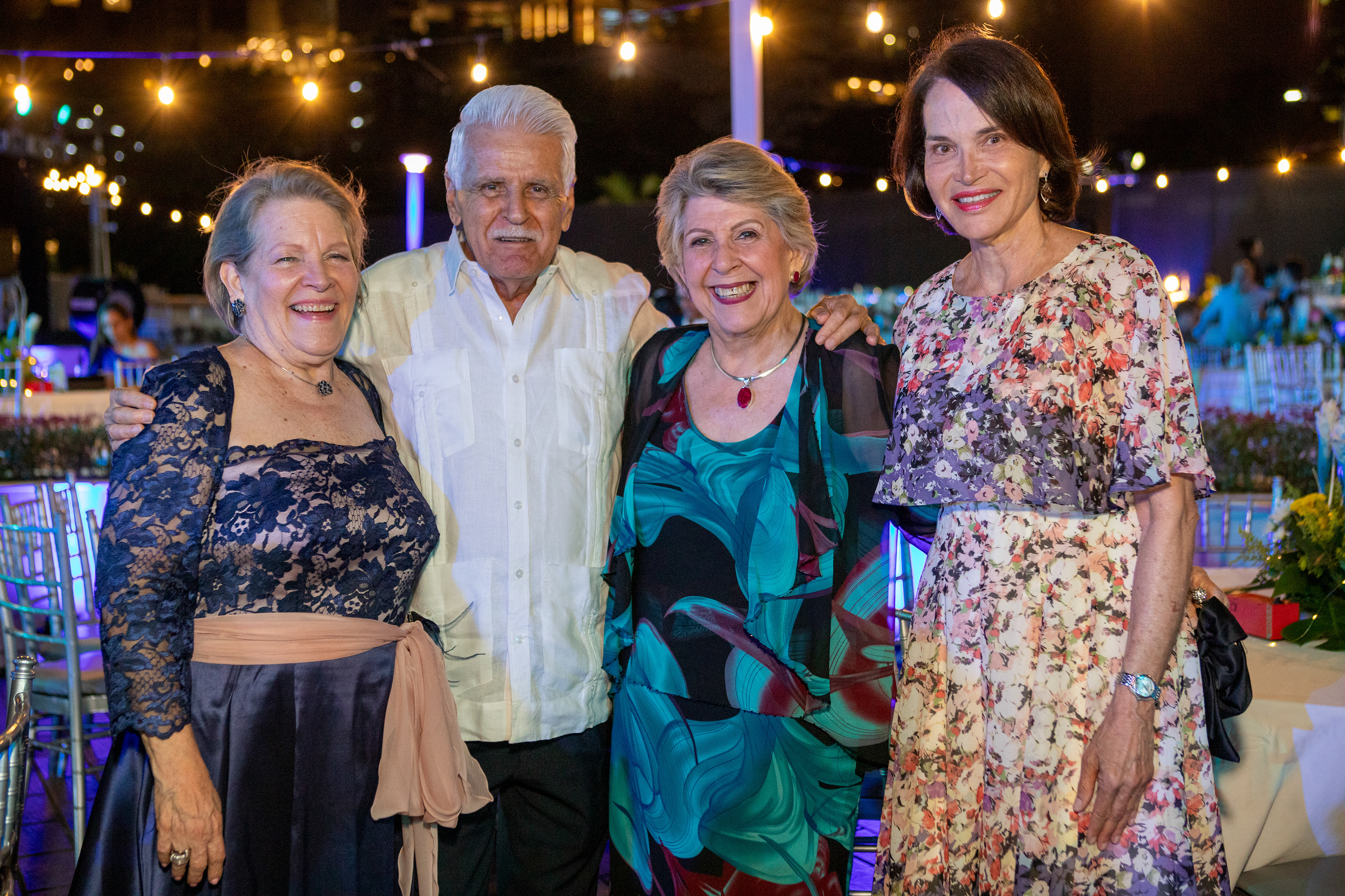 Celebración del 25 aniversario de Rigsa en el icónico Club Unión. Una noche de logros, reconocimientos y emociones, capturada con estilo y atención al detalle para memorias empresariales y comunicación institucional.