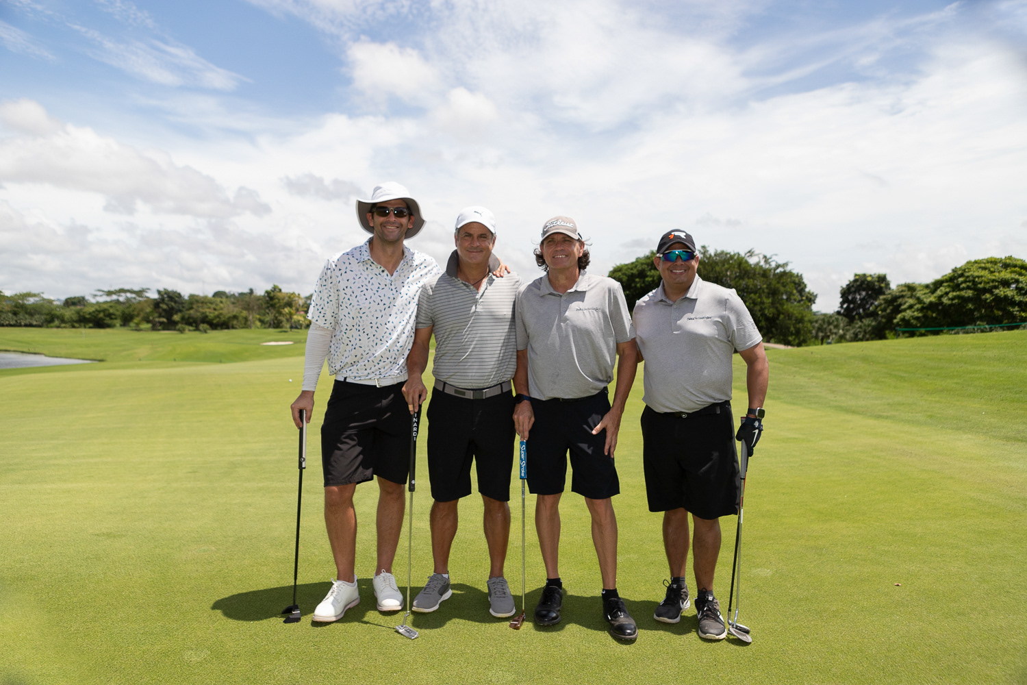 Cobertura fotográfica profesional del Torneo "El Golfista & El Amigo" en Santa María Golf Club, Panamá.