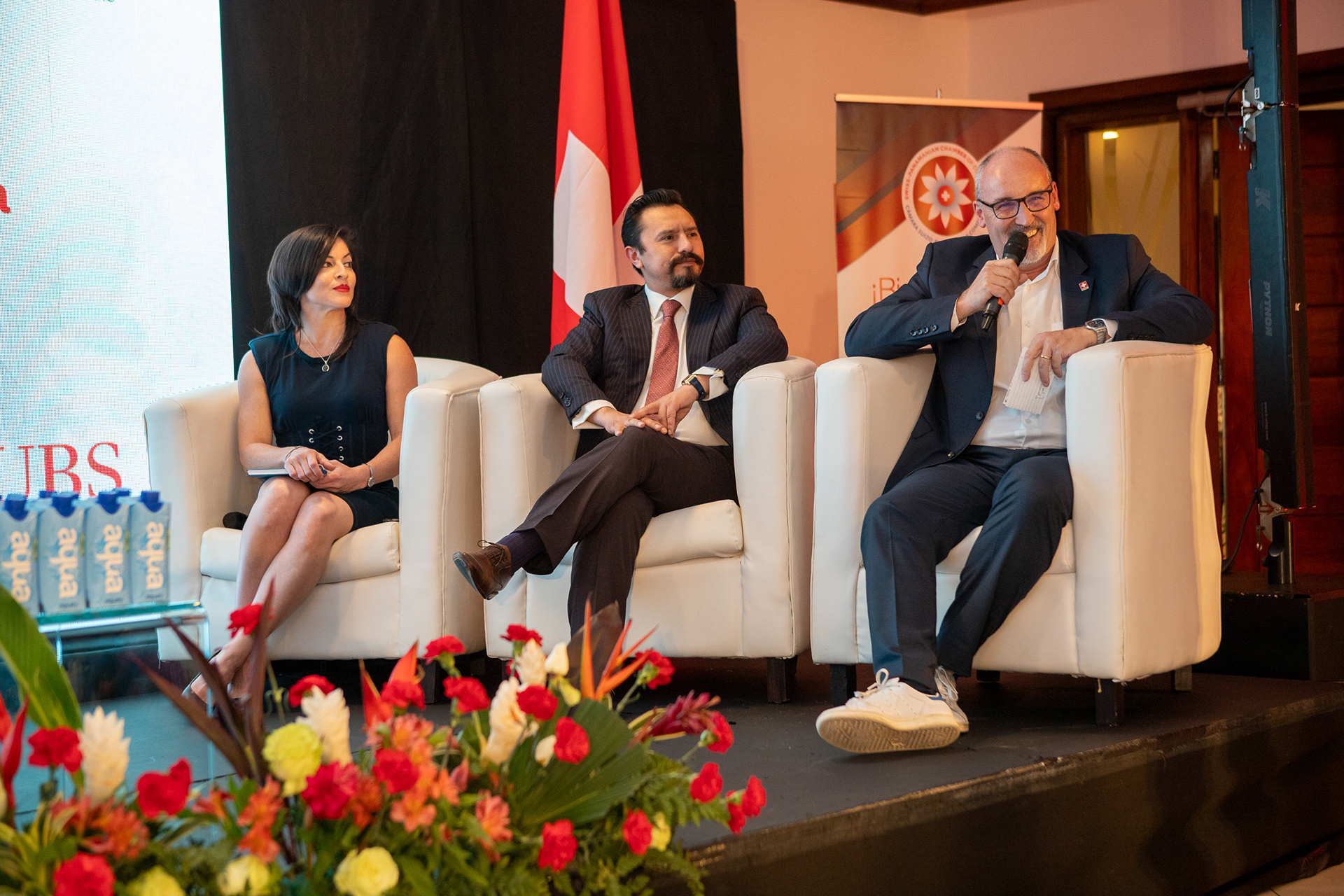 Momentos destacados de la Noche Suiza 2024, una elegante velada de gala y networking organizada por la Cámara de Comercio Suiza en Ciudad de Panamá.