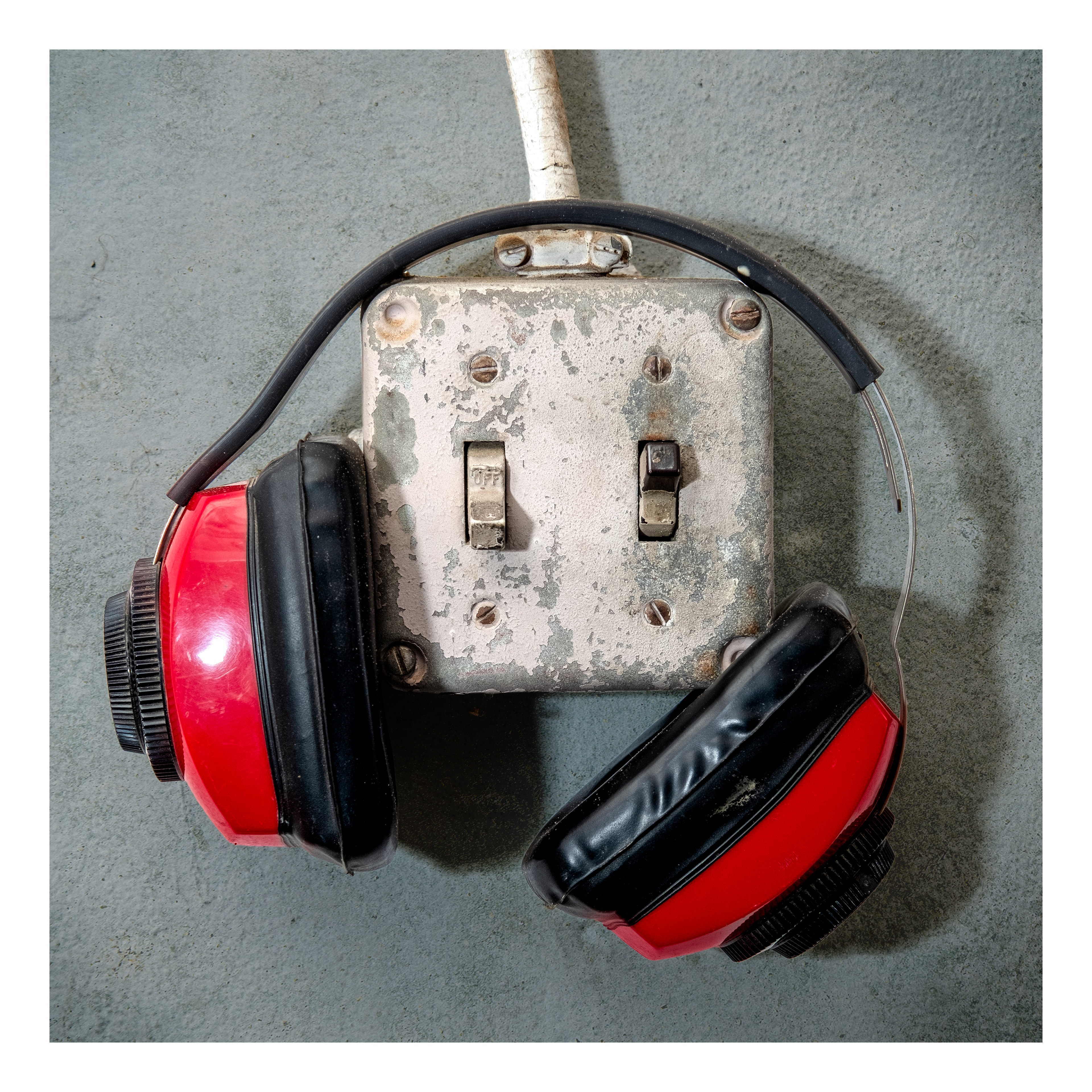 Ear protection on Light Switch ©2023 Brent Miller Photography