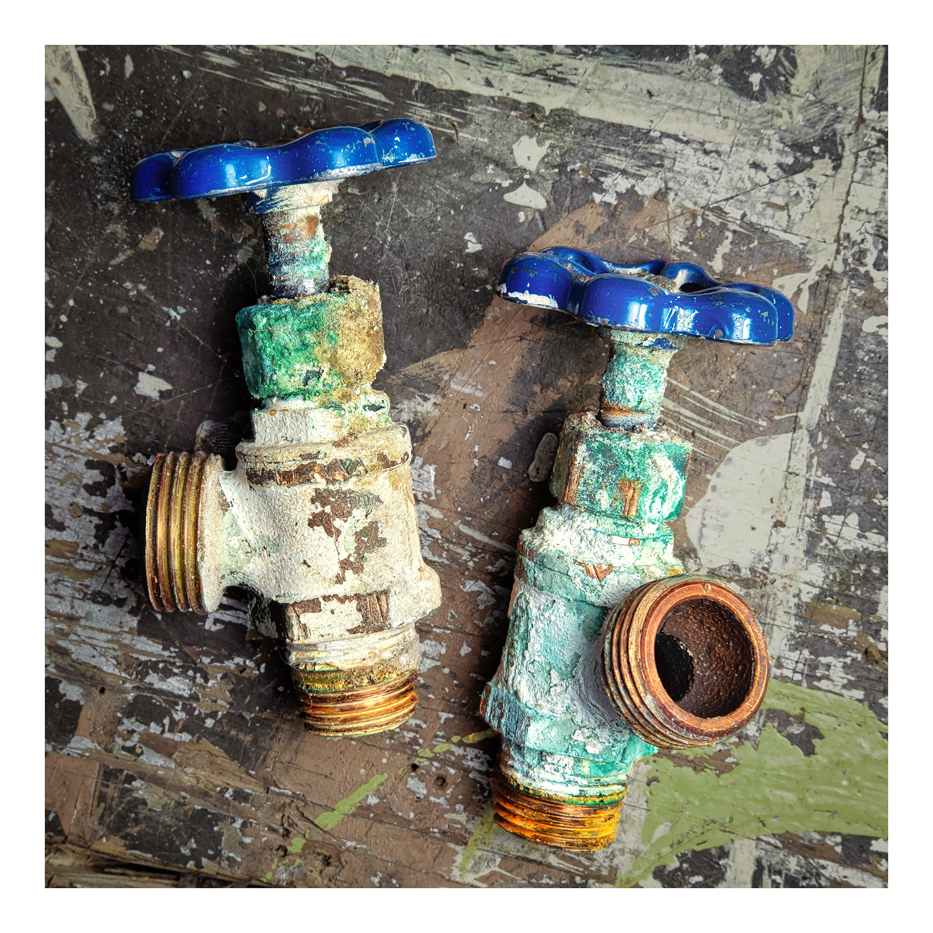 Old washer and dryer, hot and cold water fittings ©2023 Brent Miller Photography