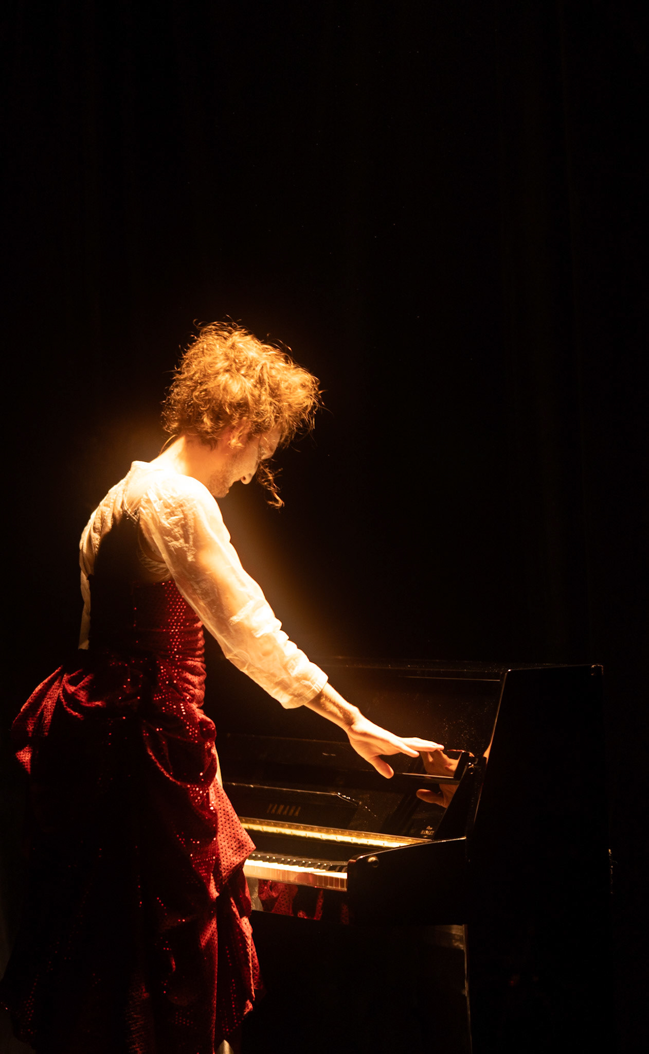 For "Le cabaret des ombres" @INSAS