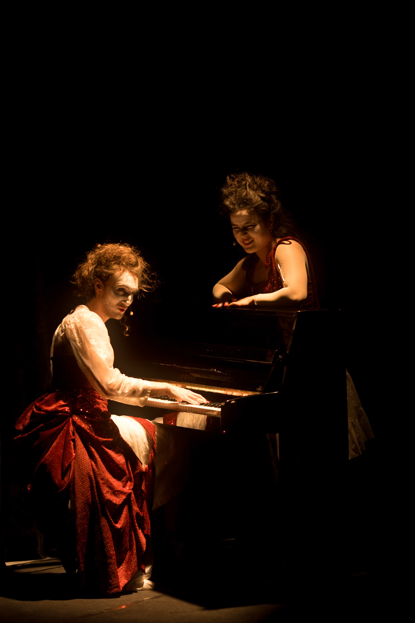 For "Le cabaret des ombres" @INSAS