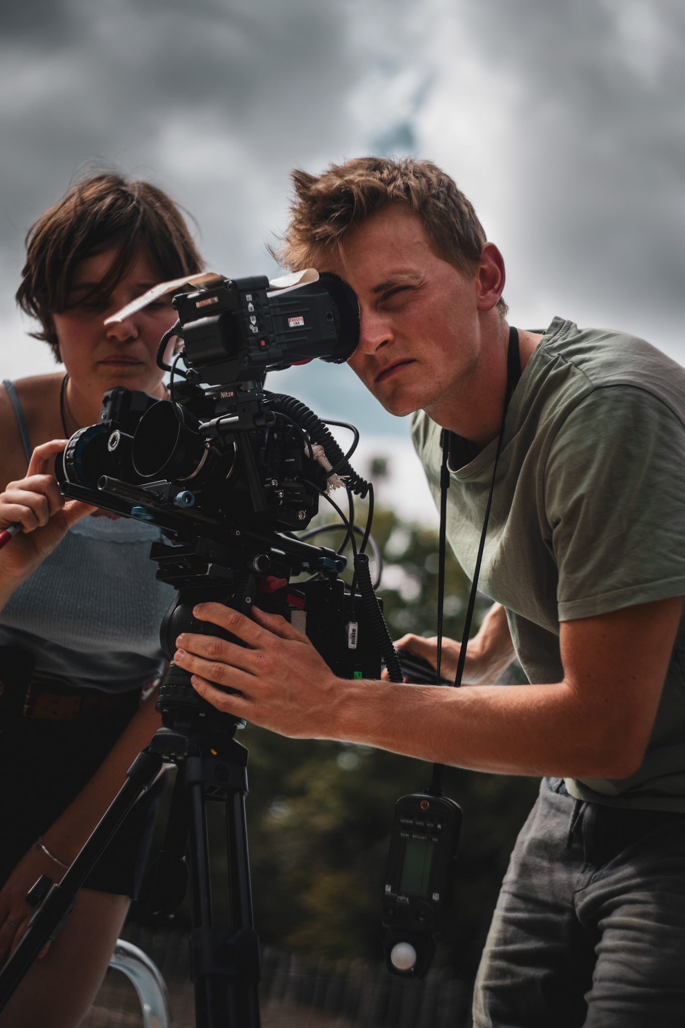 From  "Eternelles vacances" by Joseph Dumoulin