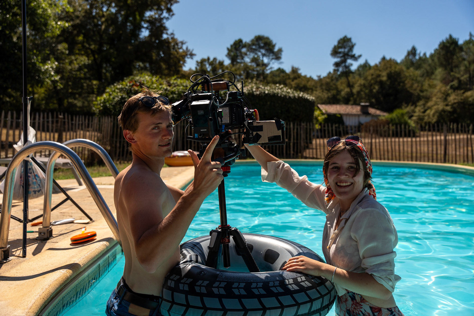 From  "Eternelles vacances" by Joseph Dumoulin