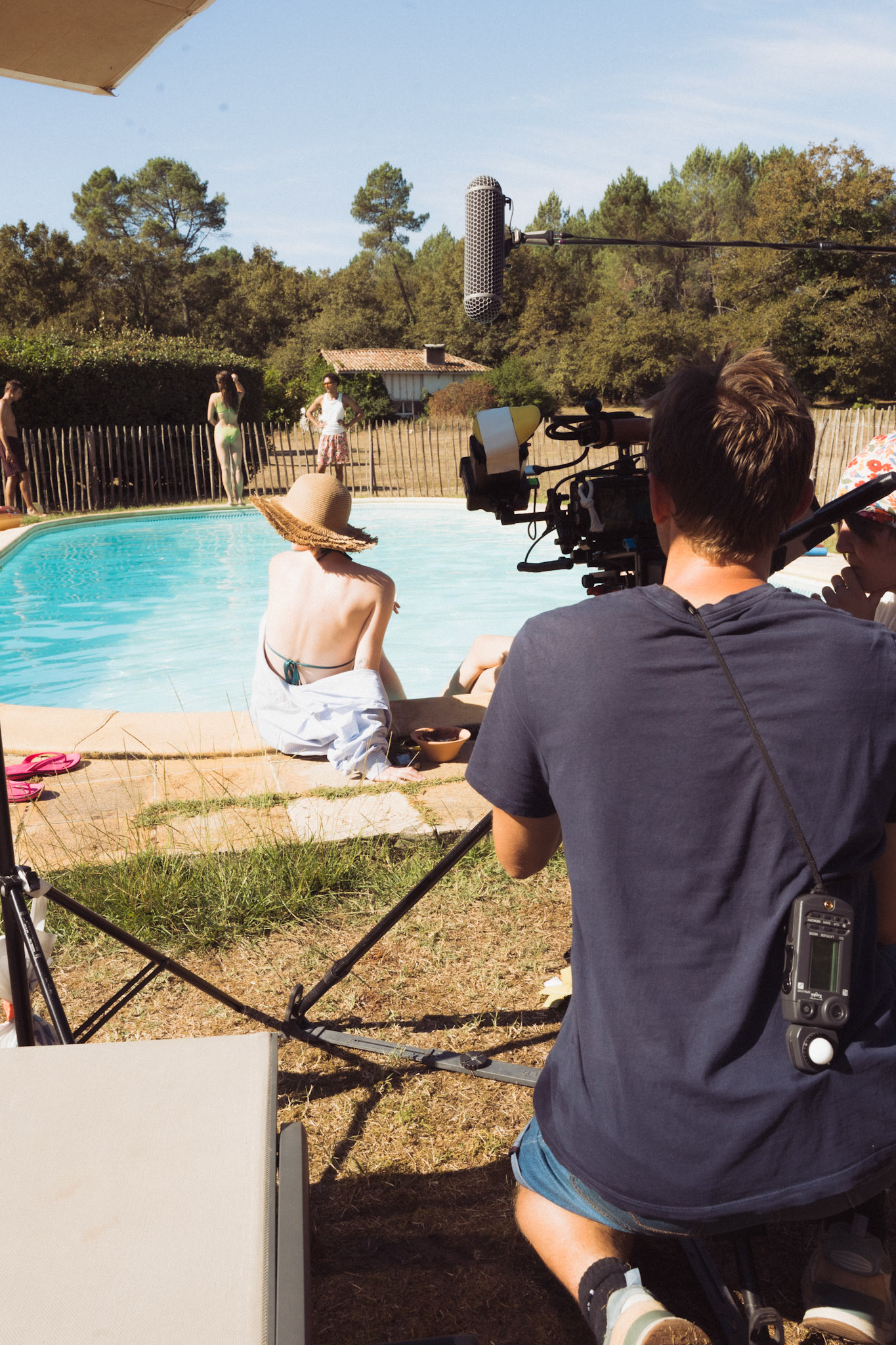 From  "Eternelles vacances" by Joseph Dumoulin