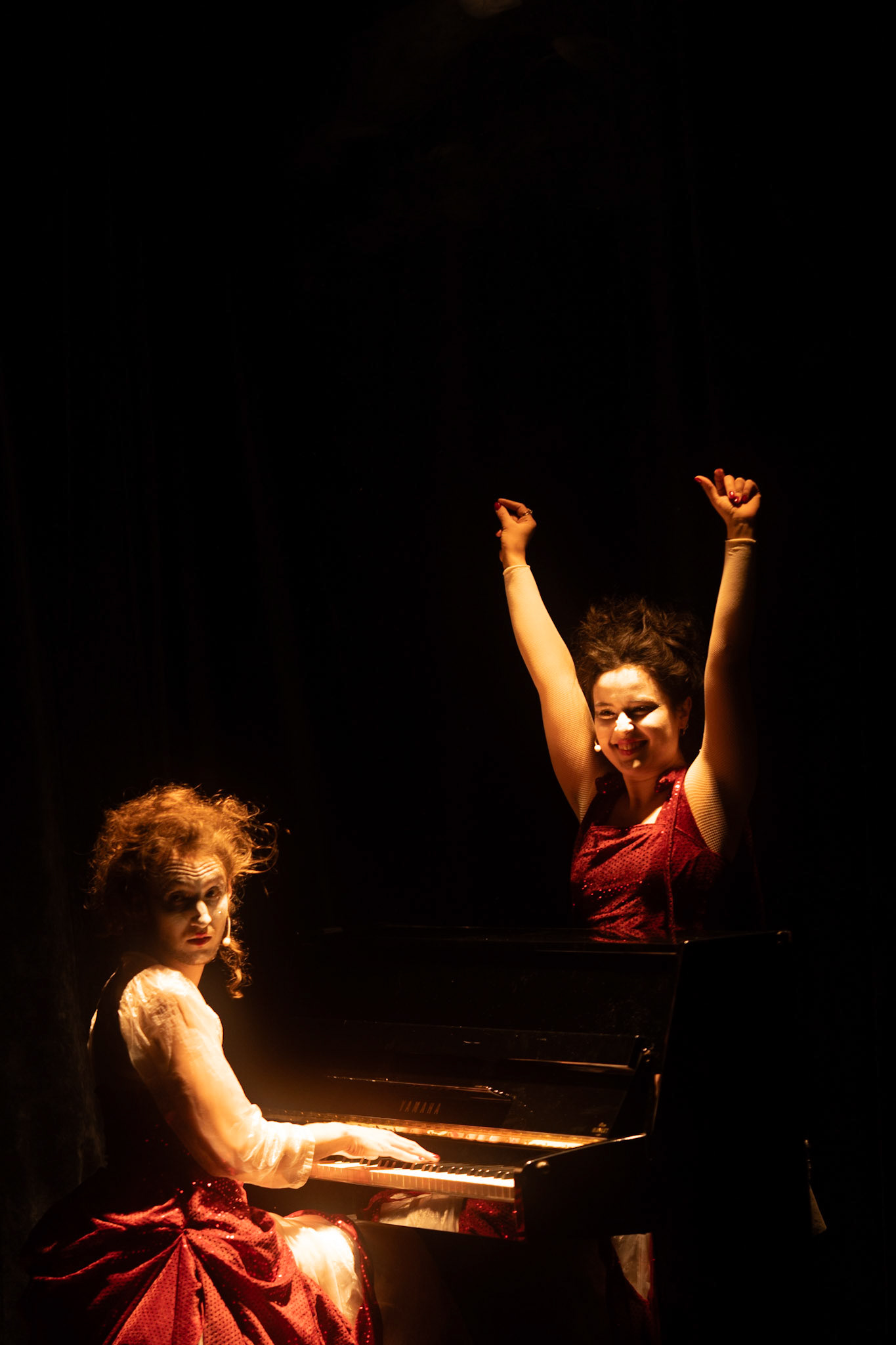 For "Le cabaret des ombres" @INSAS