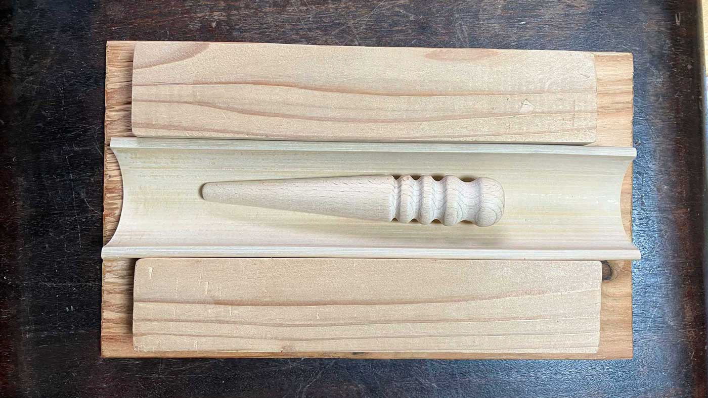 ロメラ(背表紙用木型)