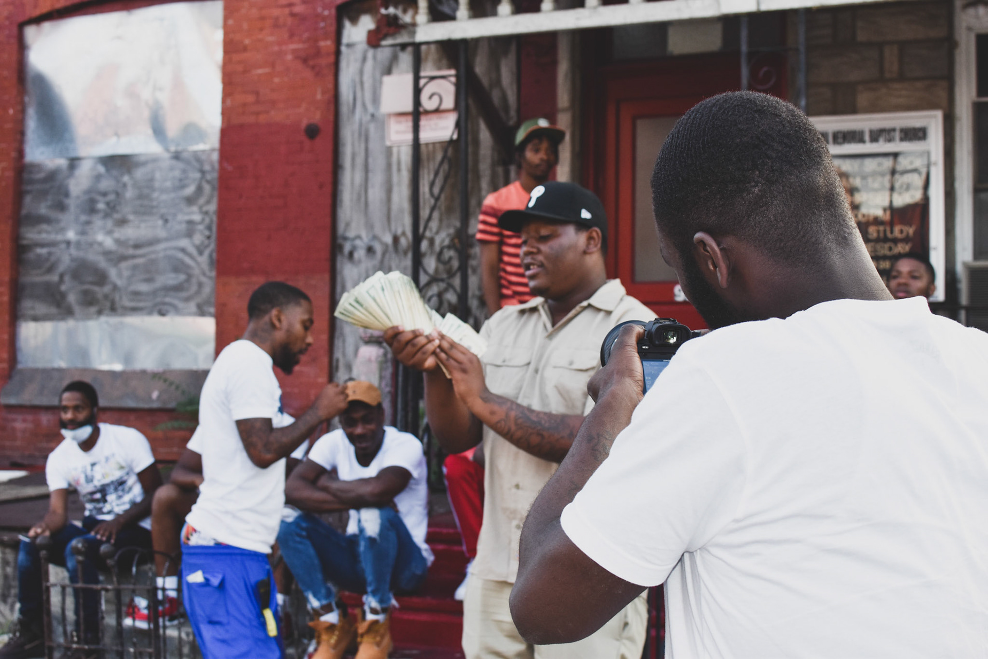 Behind the scenes of Mally savage video shoot