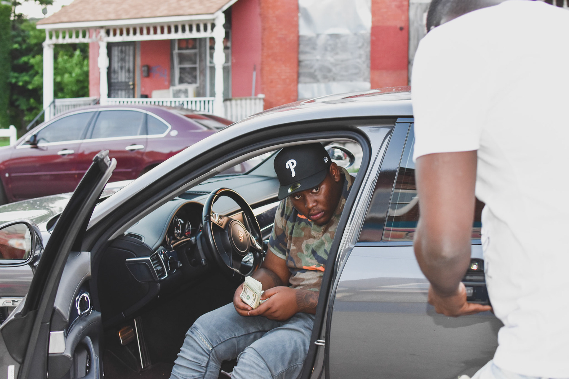 Behind the scenes of Mally savage video shoo
