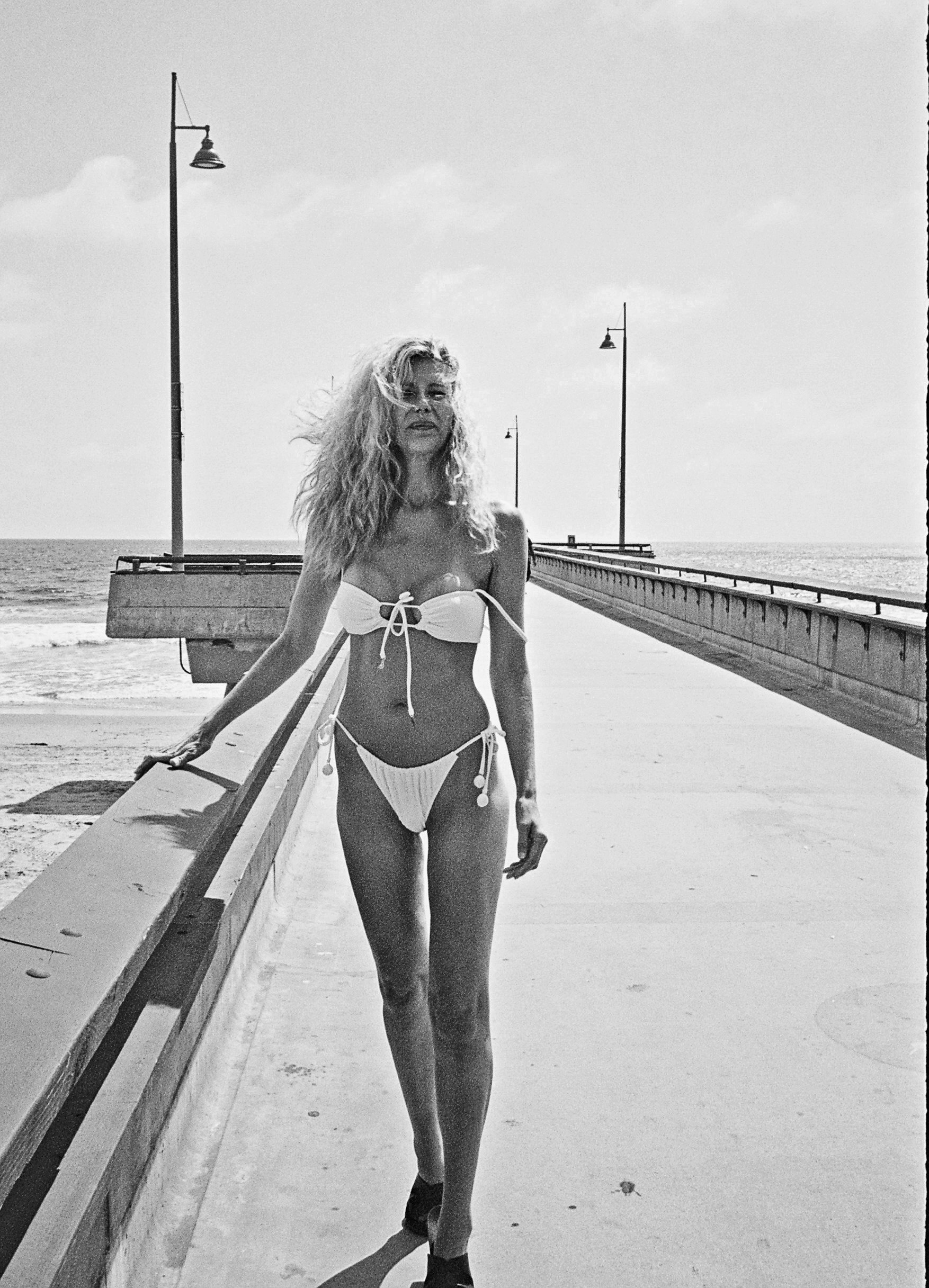 PENTAX 17 | ILFORD XP2 SUPER 400