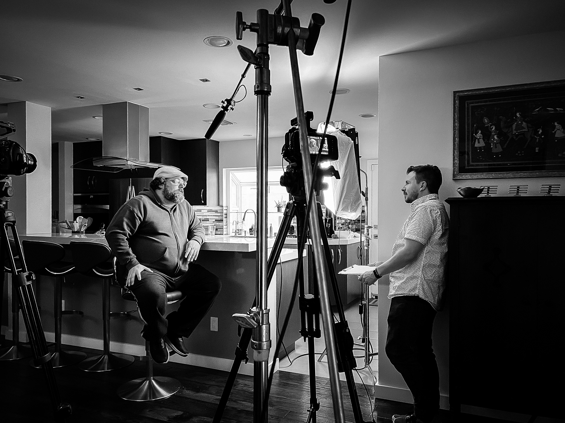Taylor Morden (dir) & Bobby Moynihan