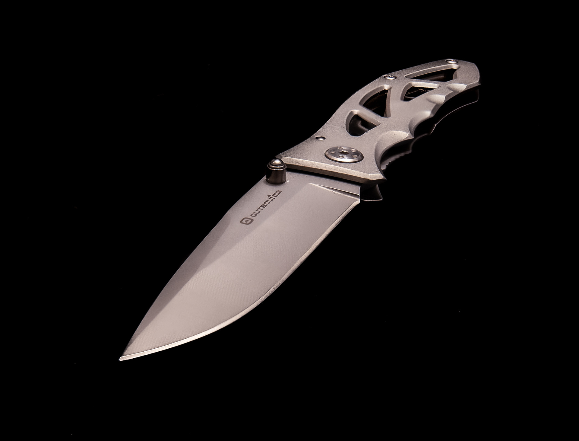 13: pocket knife....focus stacked