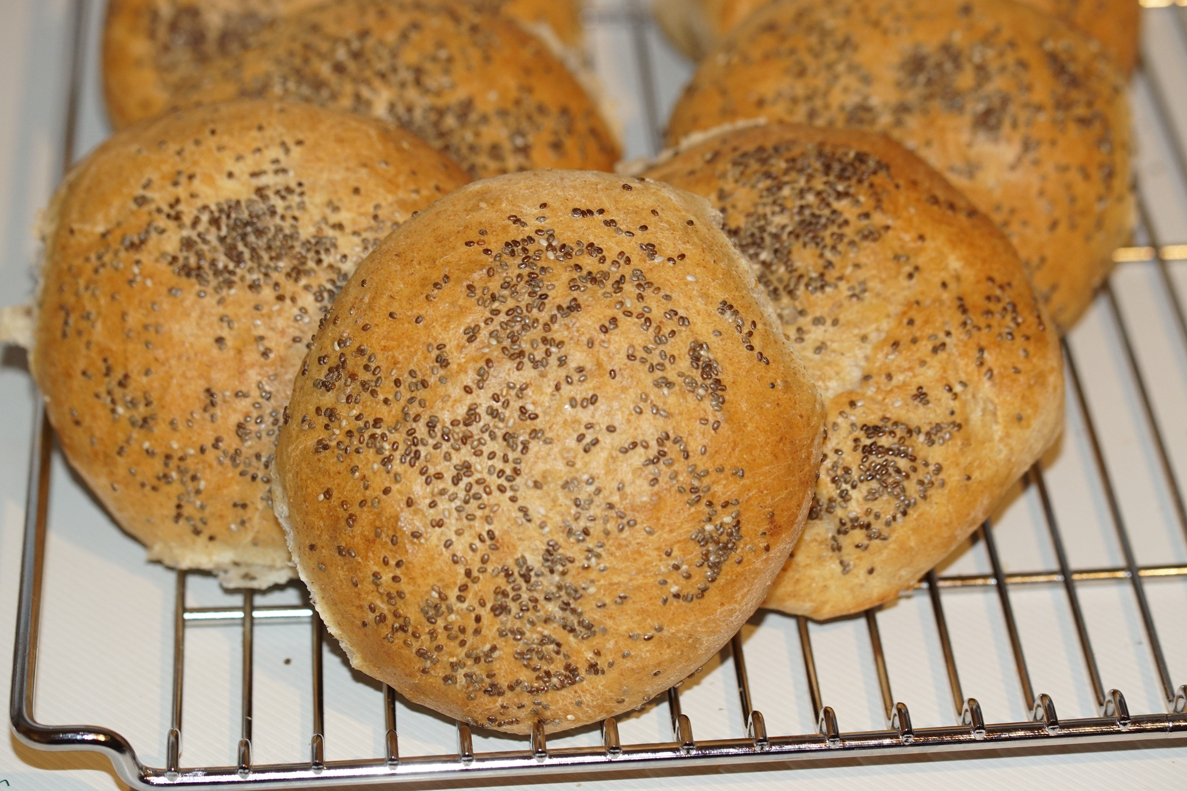Fuldkorns burgerboller