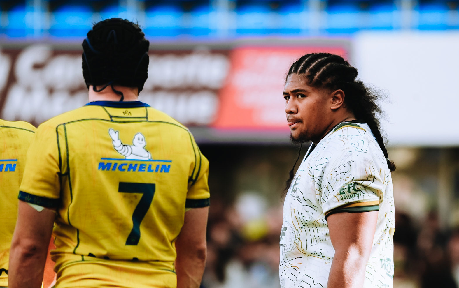 Valentin SIMUTOGA of US Montauban during the Top 14 match between ASM Clermont Auvergne and US Montauban at Stade Marcel Michelin on October 4, 2025 at Clermont-Ferrand, France.(Photo by Alex Zona/Icon Sport)