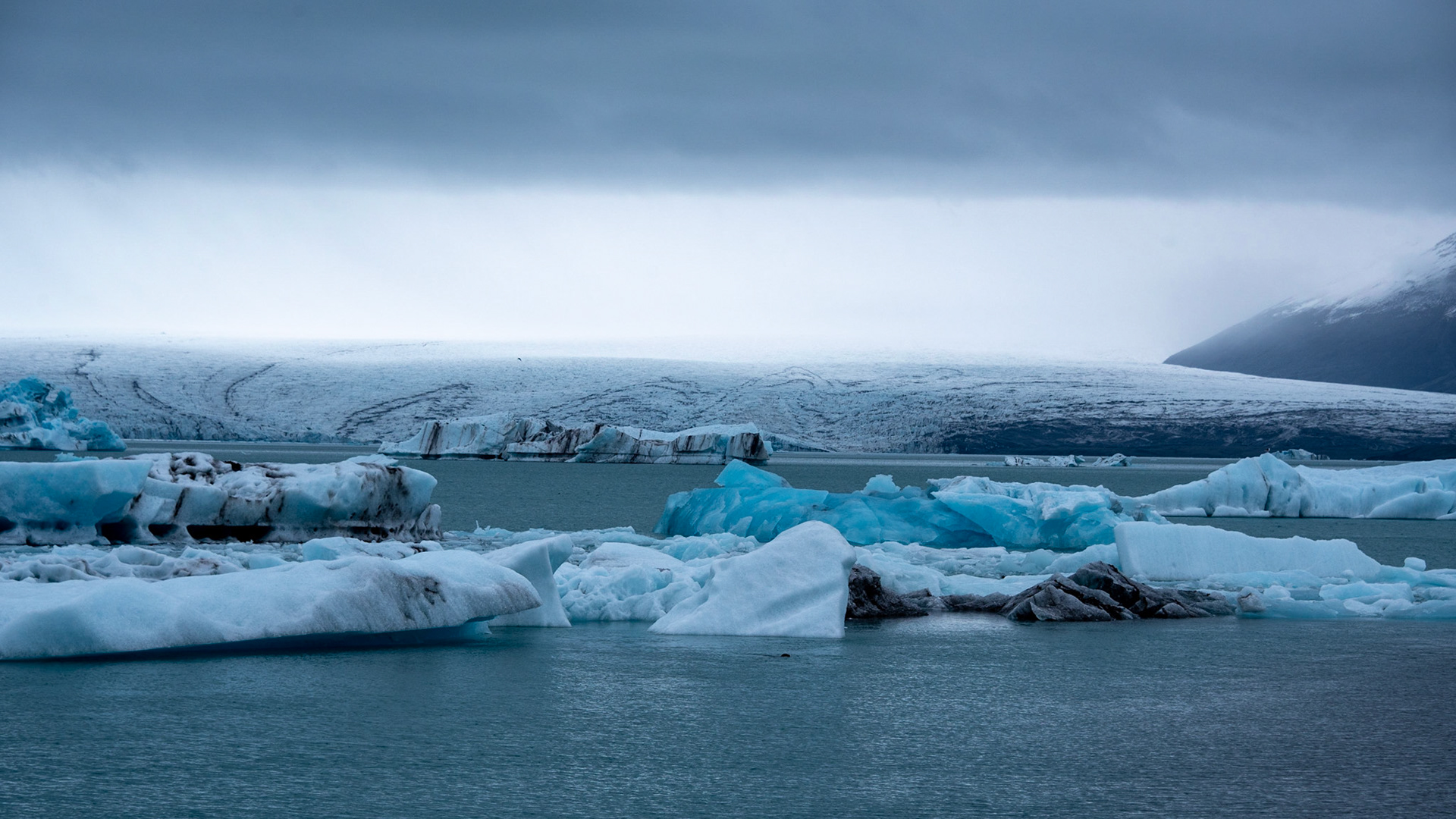 Lagune glaciaire de Jökulsárlón / Parc national du Vatnajökull