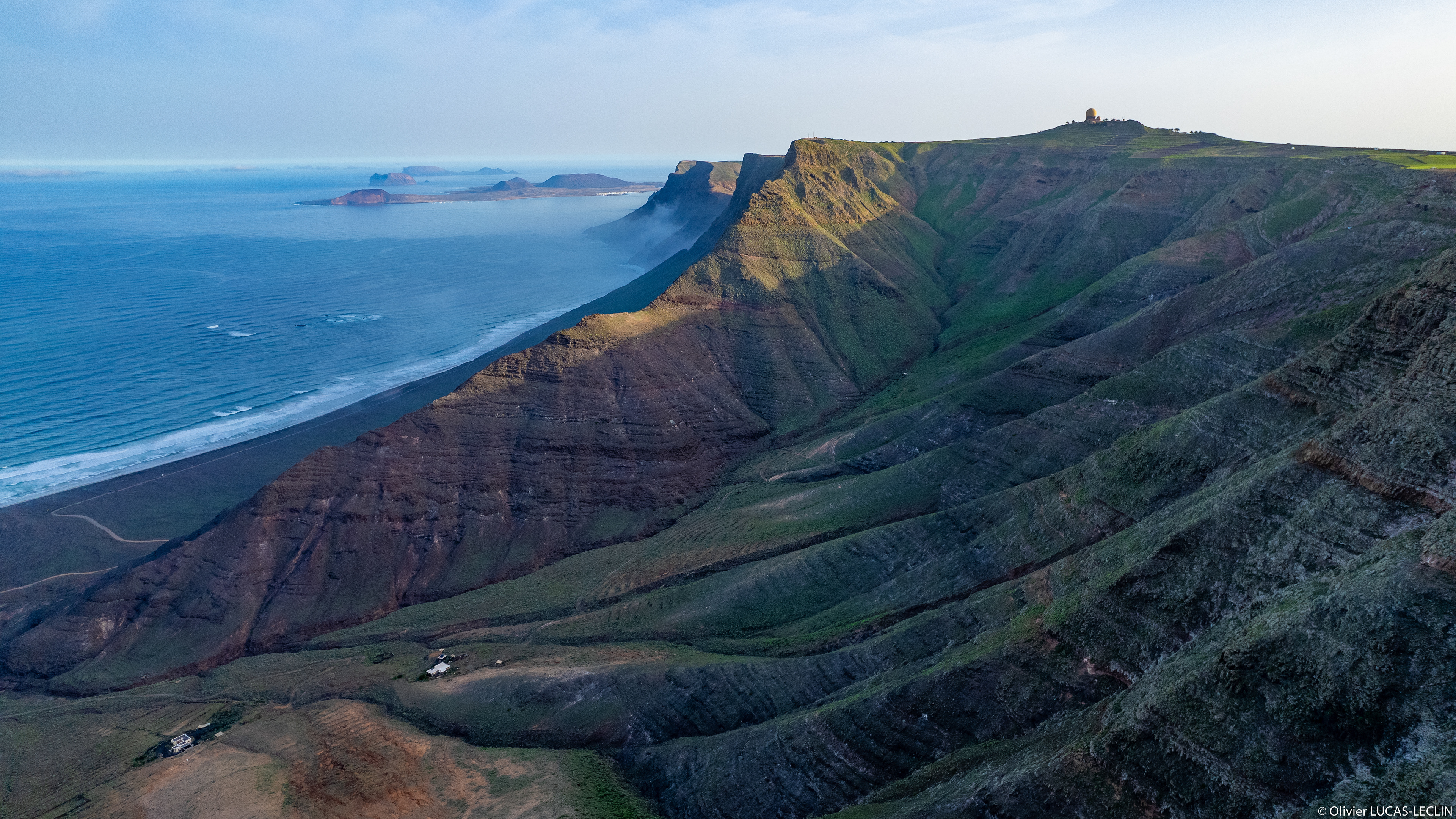 Côte Nord Est de Lanzarote (Ermita de las Nieves) - Vue sur La Graciosa