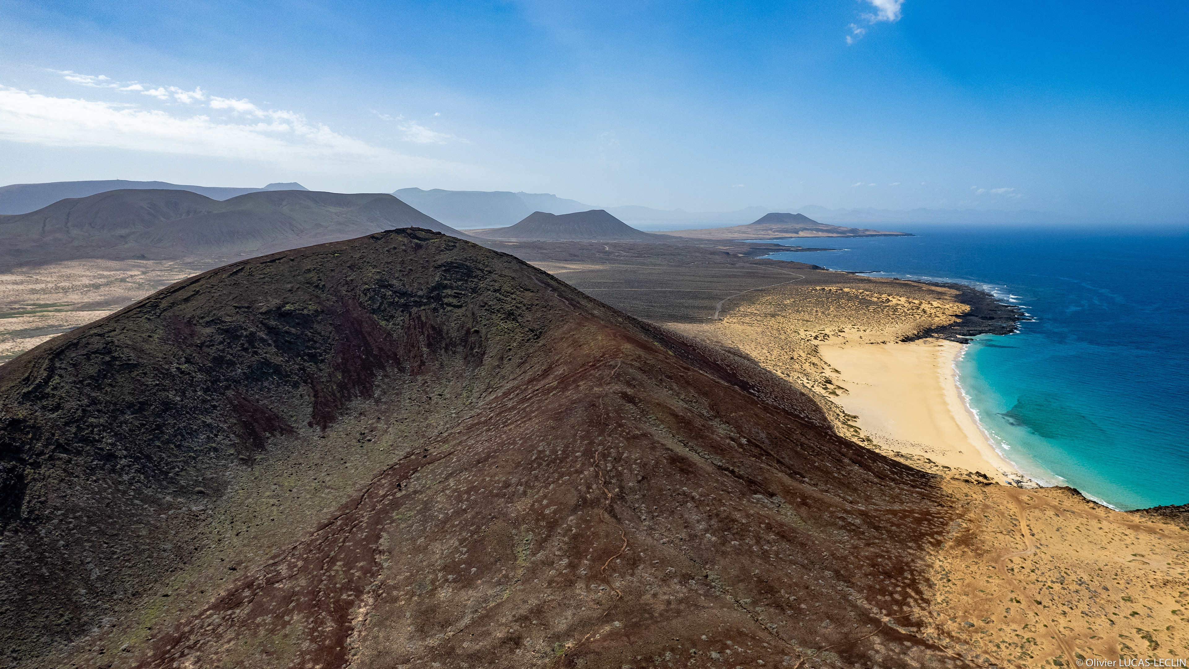 Lanzarote / La Graciosa / Panorama Montaña Bermeja - Playa de Las Conchas